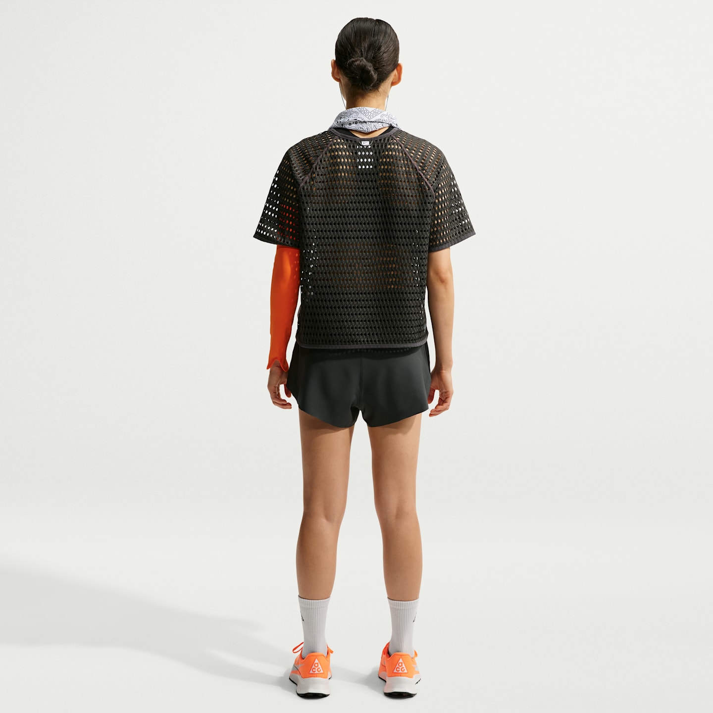 Женские шорты Nike ACG Trailwind Dri-FIT ADV, цвет: Серый / Белый — фото 5
