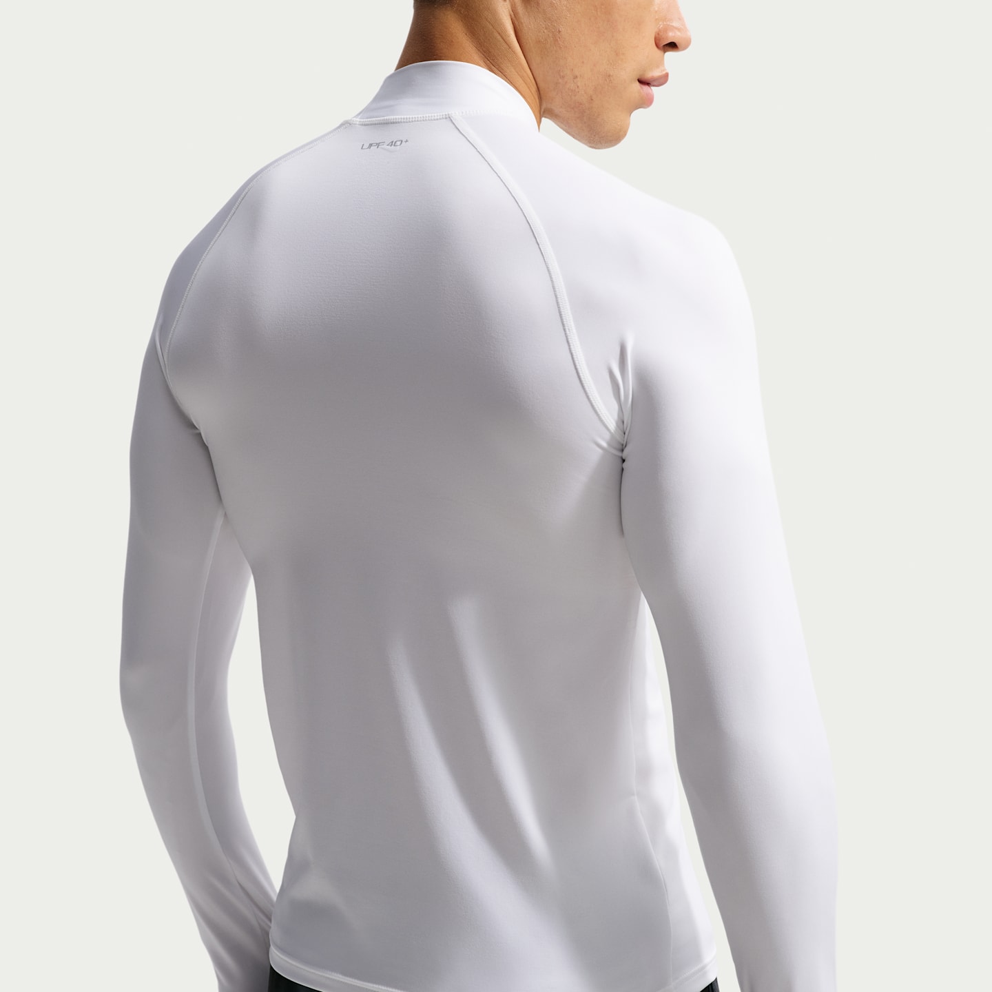 Мужской рашгард Nike Swim Whitewater Essential Dri-FIT UV с длинным рукавом, цвет: Белый — фото 2