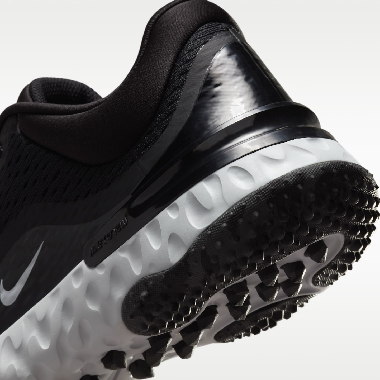 Женские кроссовки Nike Alpha Huarache Elite 4 Turf Softball, цвет: Чёрный / Чистый платиновый — фото 8
