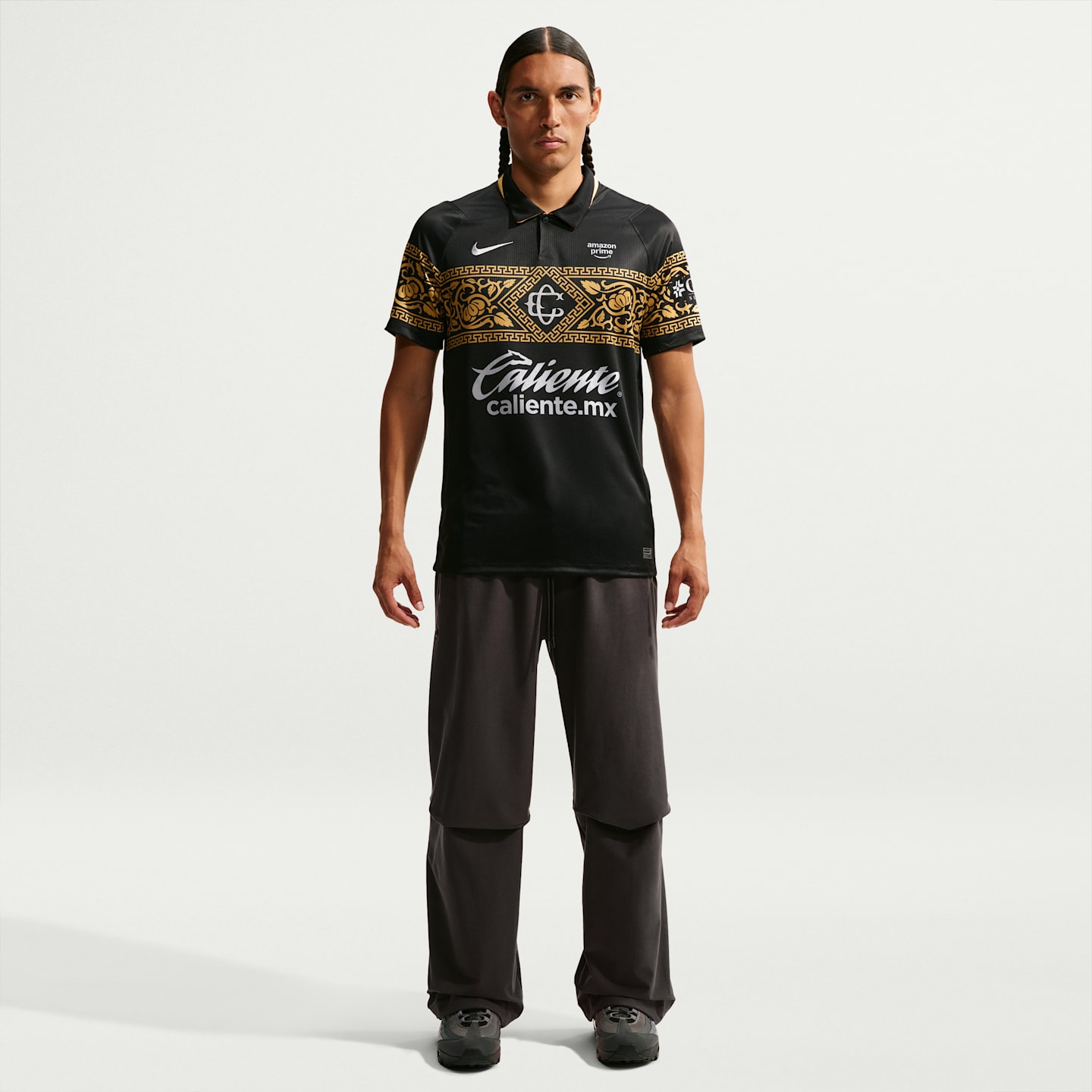 Мужской топ Nike C.D. Guadalajara 2026/27 Stadium Third Dri-FIT Soccer Replica Jersey, цвет: Чёрный / Золотой — фото 4