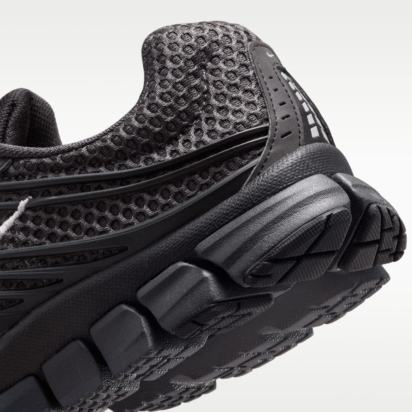 Мужские кроссовки Nike Zoom Skylon 11, цвет: Антрацитовый / Серебряный — фото 8