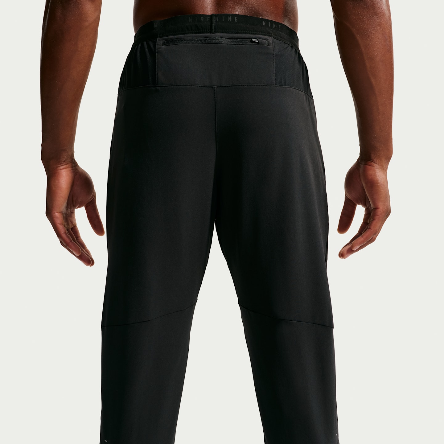 Мужские тканые беговые брюки Nike Stride Dri-FIT, цвет: Чёрный — фото 3