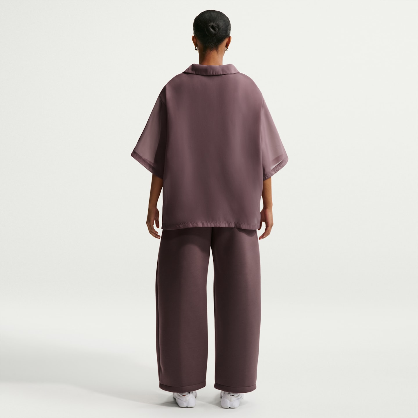 Женский топ Nike Sportswear Oversized Sheer Top, цвет: Молочный — фото 5