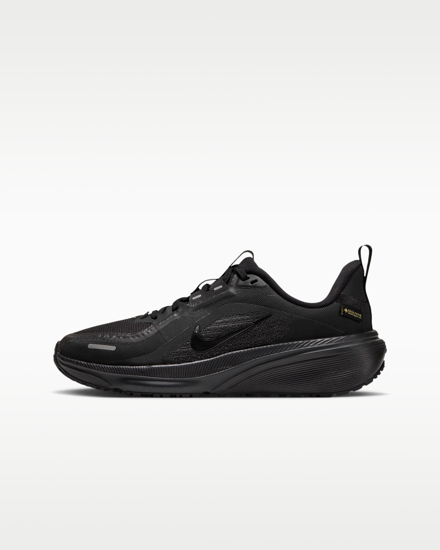 Детские кроссовки Nike Pegasus 42 GORE-TEX Waterproof Road Running, цвет: Чёрный / Почти чёрный — фото 11