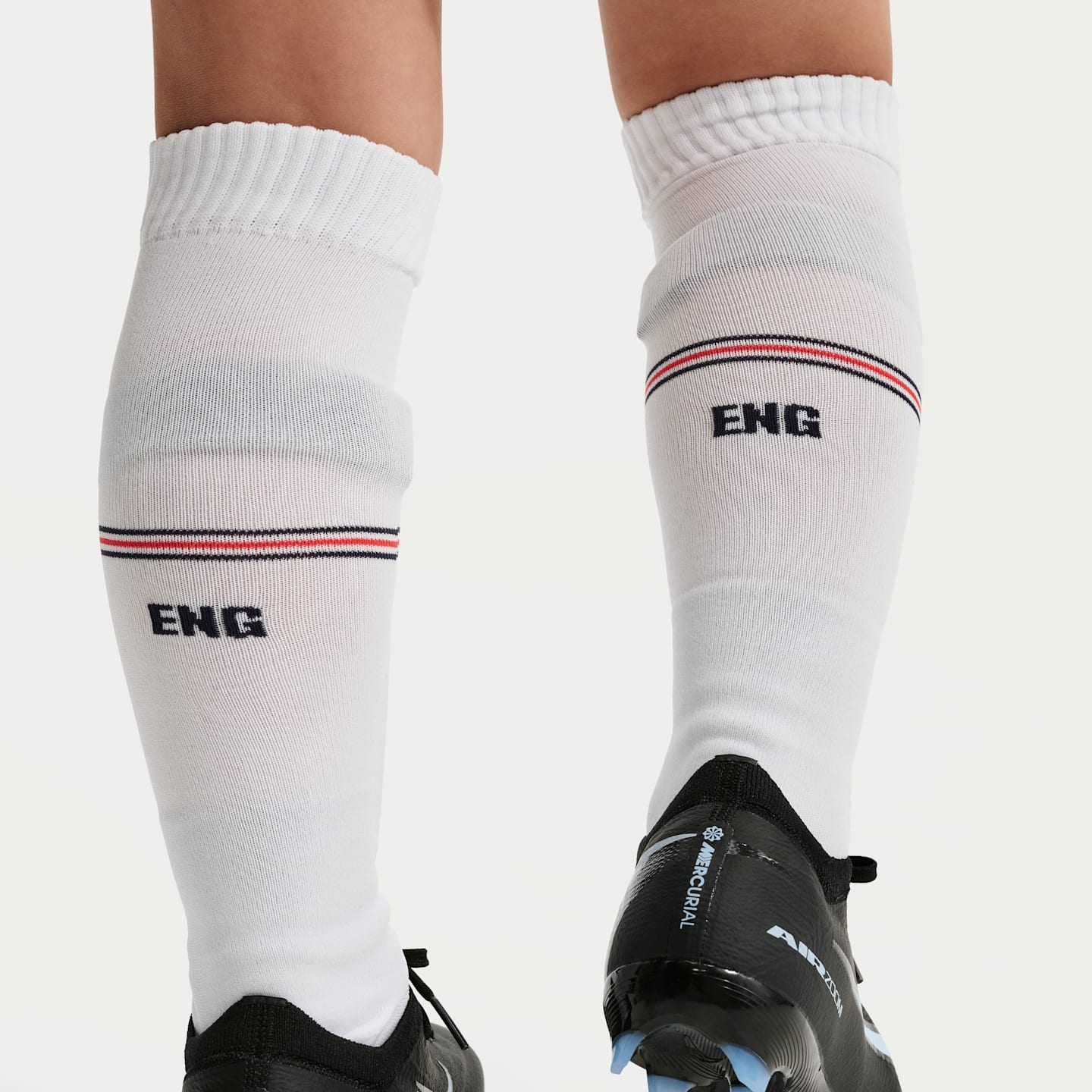 Детский футбольный комплект Nike England 2026 Stadium Home из 3 предметов, цвет: Белый / Красный — фото 6