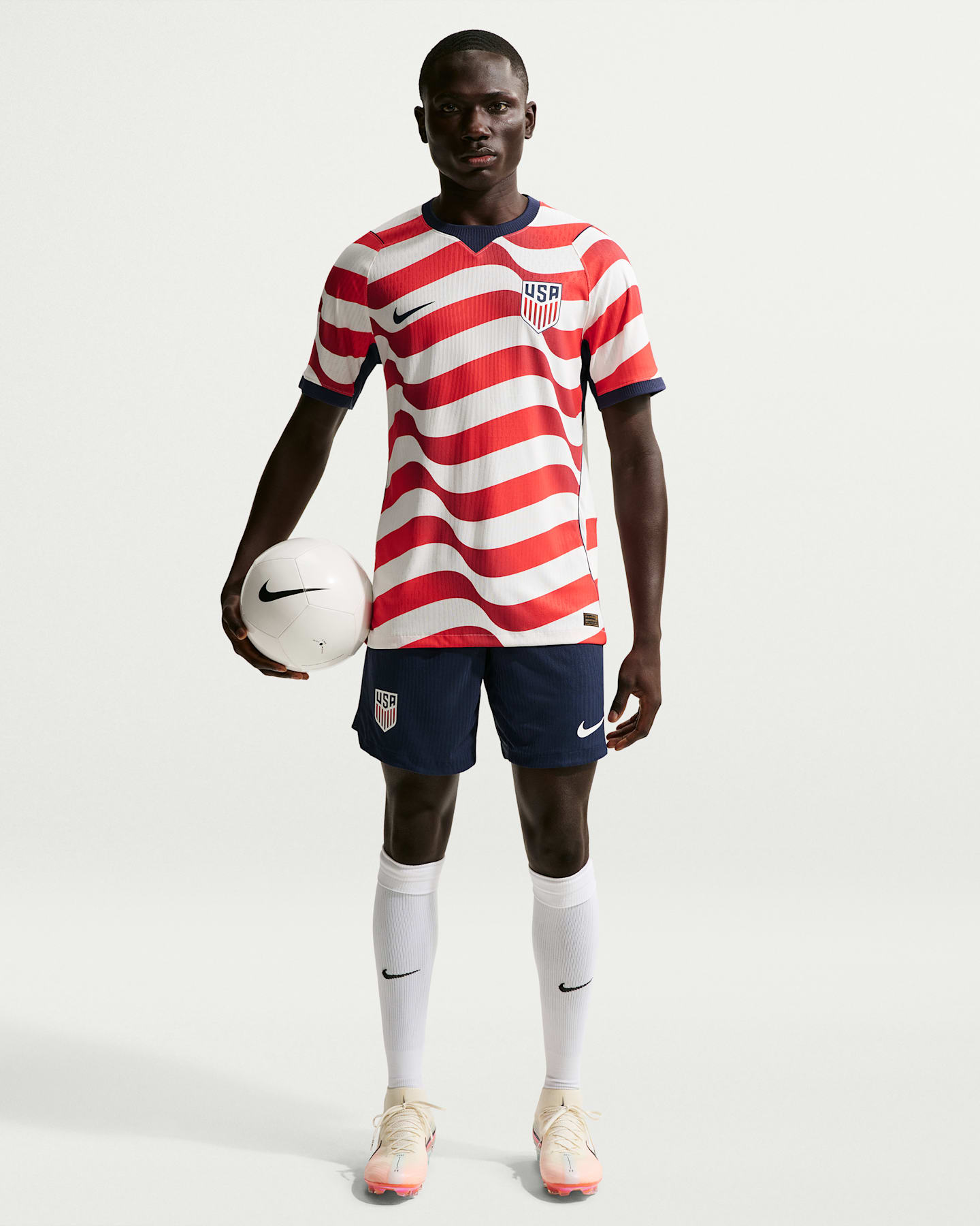 Мужские футбольные шорты Nike Usmnt 2026 Match Home Aero-FIT Authentic, цвет: Тёмно-синий / Молочный — фото 6
