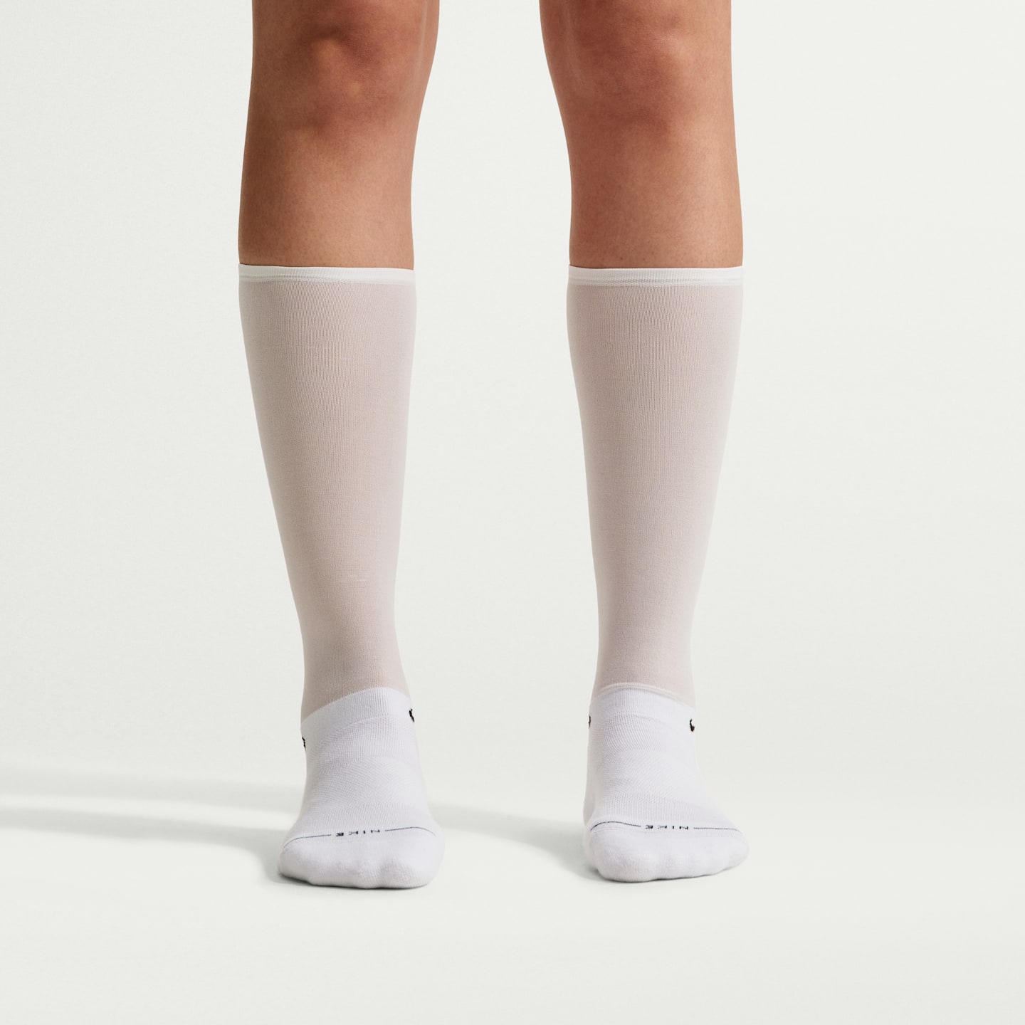 Носки Everyday Elevated для мужчин, высокие — Nike, цвет: Белый / Платиновый — фото 2