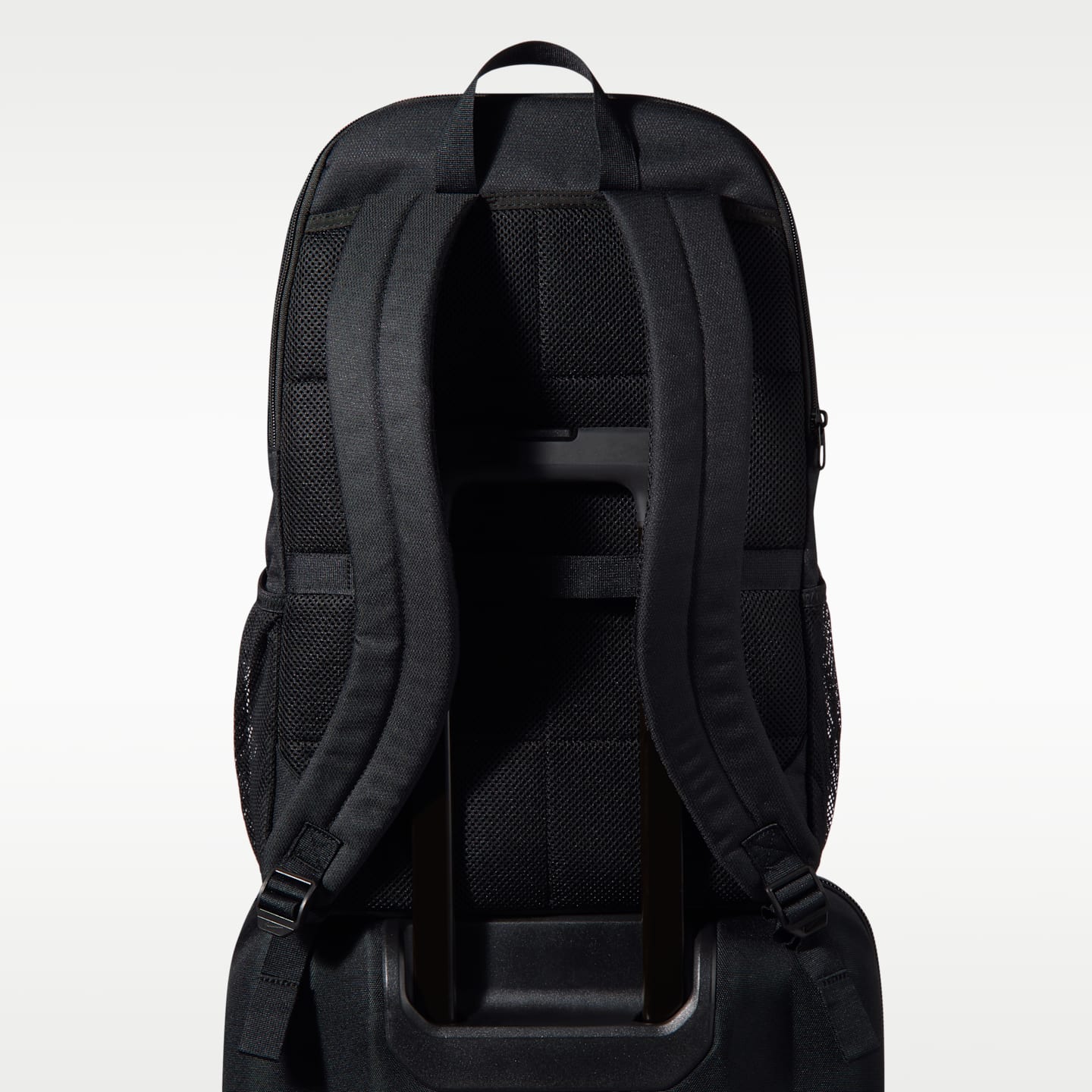 Рюкзак Nike Brasilia (Extra Large, 30L), цвет: Чёрный / Белый — фото 11