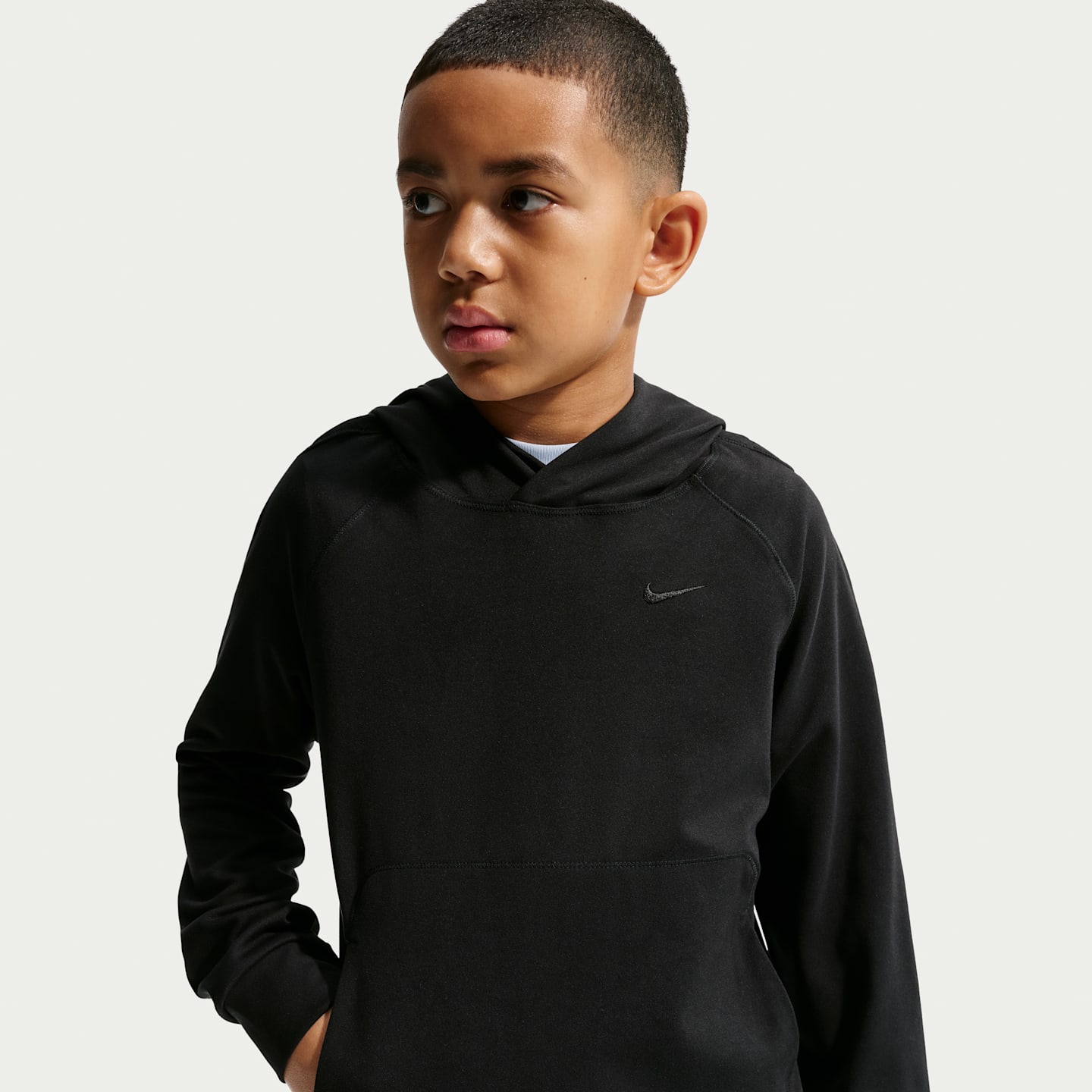Детское худи-пуловер для мальчиков Nike Primary Nanoknit Dri-FIT с УФ-защитой, цвет: Чёрный — фото 1