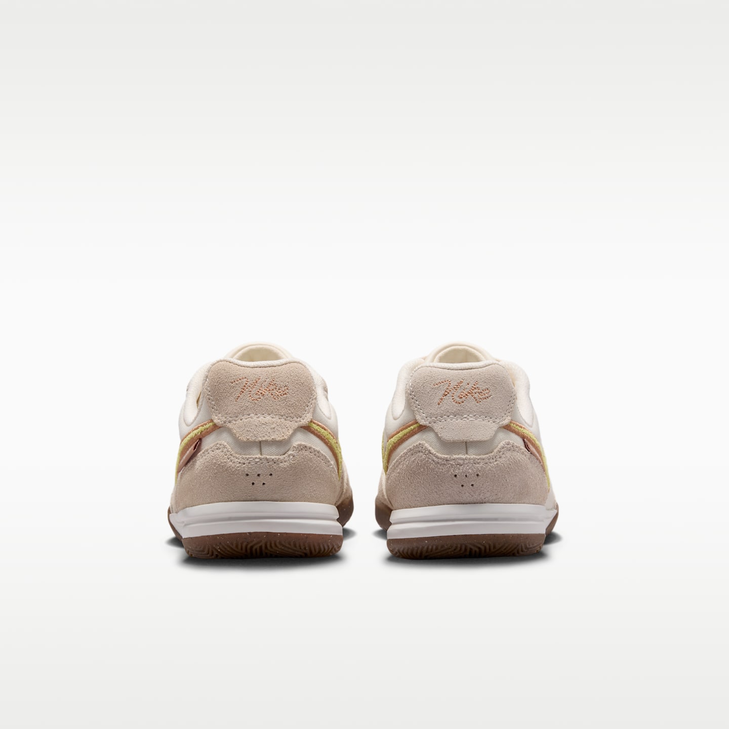 Детские кроссовки Nike Jr. Tiempo Streetgato PRM Low-Top Soccer, цвет: Меловой / Лимонный — фото 6