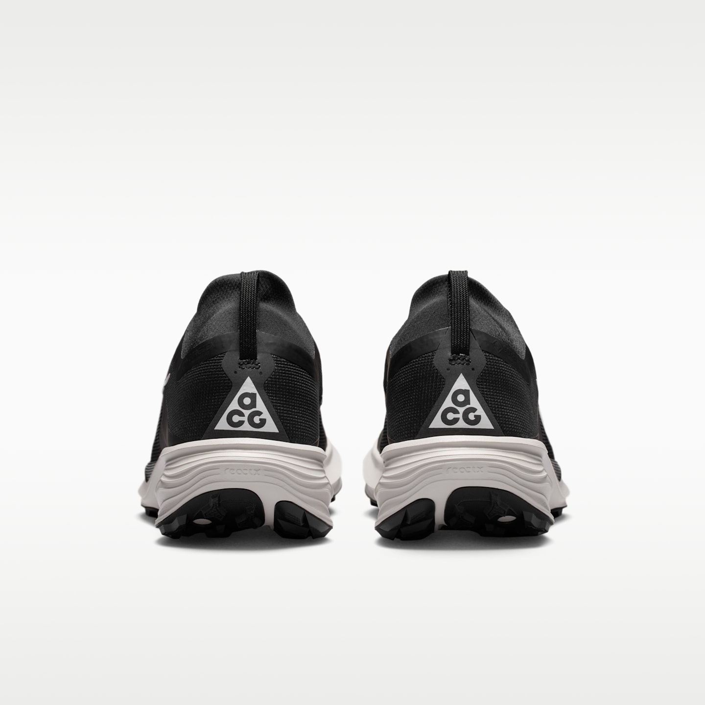 Женские кроссовки Nike ACG Pegasus Trail GORE-TEX Waterproof Trail Running, цвет: Чёрный / Коричневый — фото 6