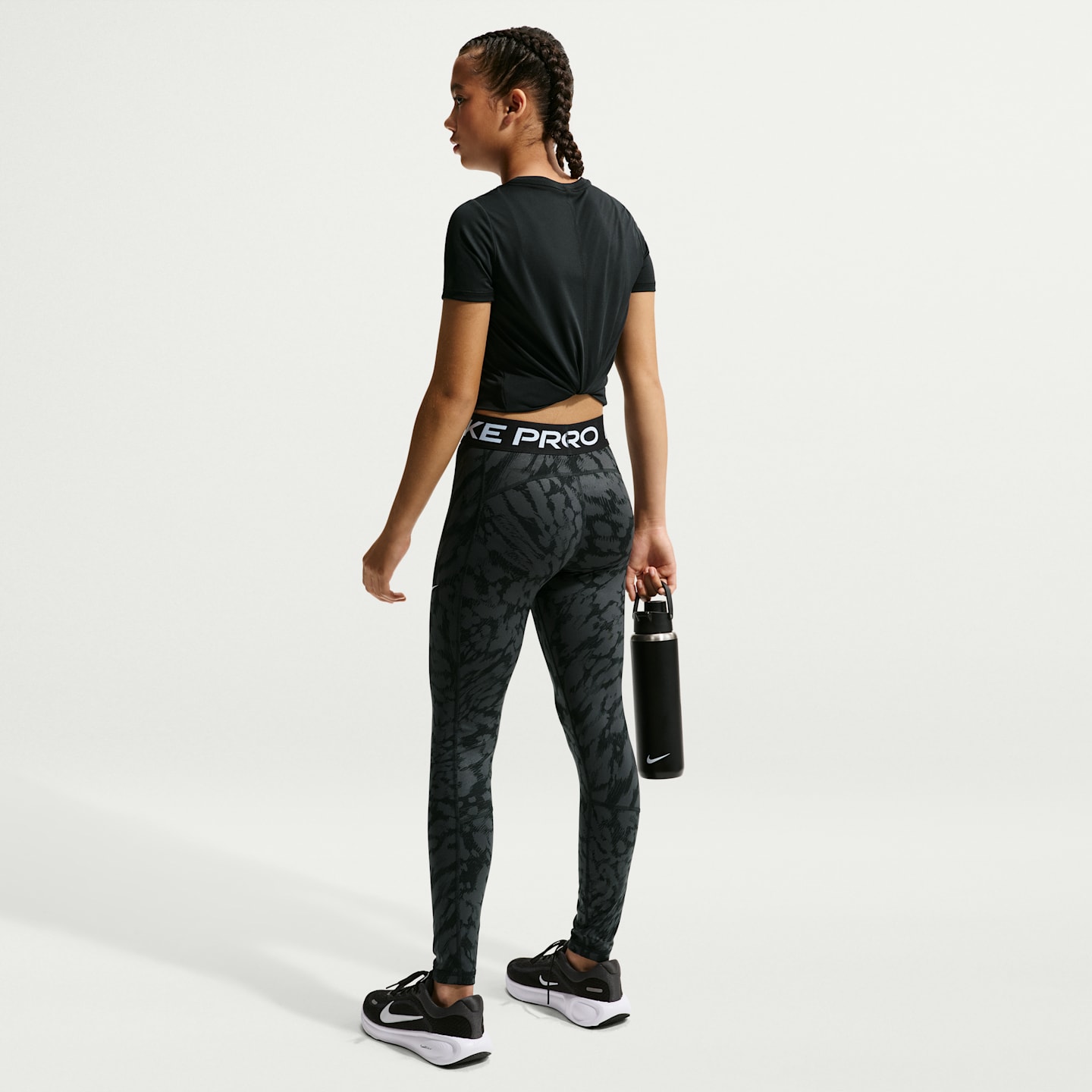 Детские леггинсы для девочек Nike Pro, цвет: Чёрный / Белый — фото 5