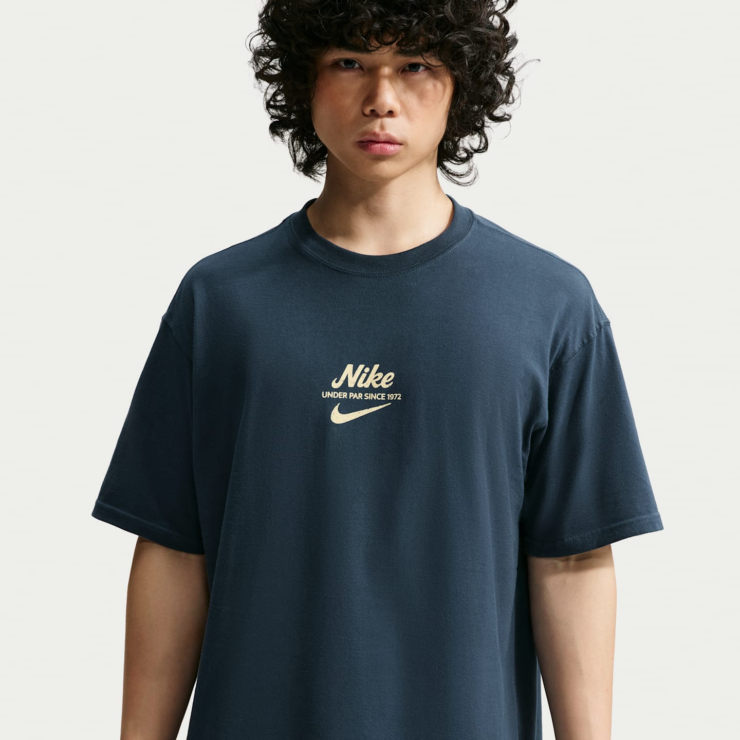 Мужская футболка Nike Sportswear, цвет: Тёмно-синий
