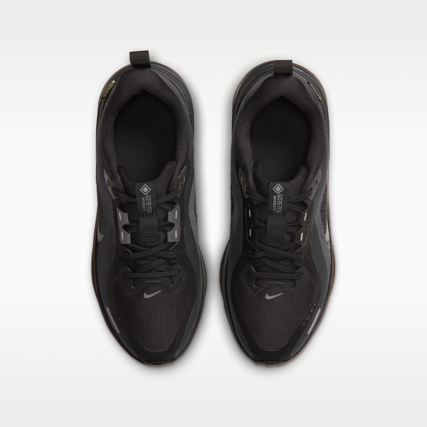 Детские кроссовки Nike Pegasus 42 GORE-TEX Waterproof Road Running, цвет: Чёрный / Почти чёрный — фото 4