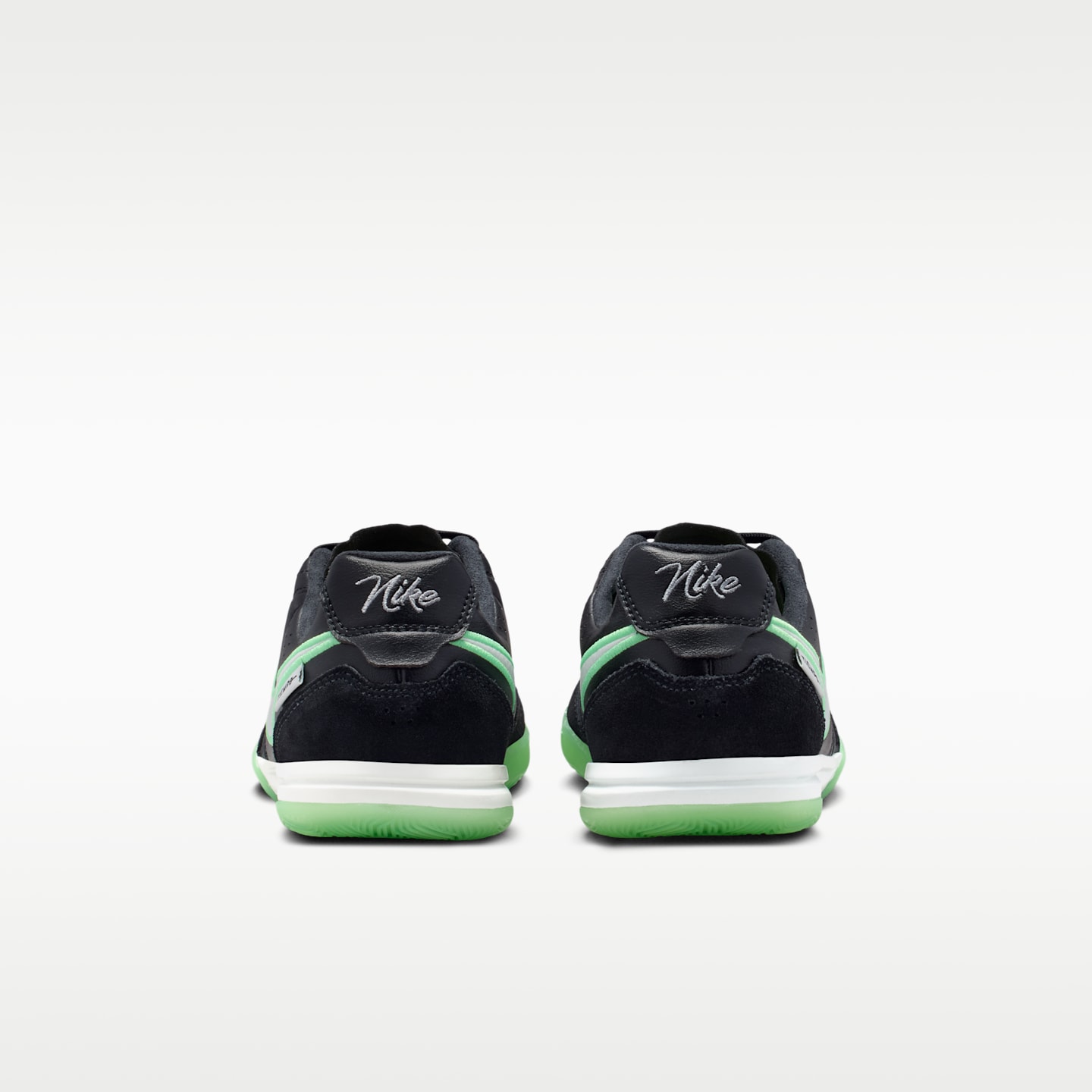 Детские кроссовки Nike Jr. Tiempo Streetgato Indoor/Court Low-Top Soccer, цвет: Чёрный / Зелёный — фото 6