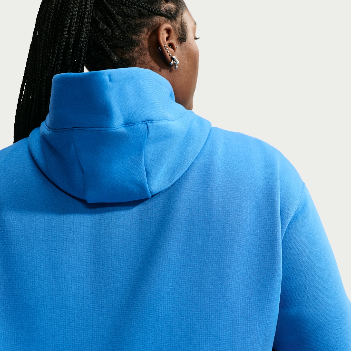 Женское худи Nike Sportswear Phoenix Fleece Oversized Pullover (Plus Size), цвет: Светлый синий / Молочный — фото 2