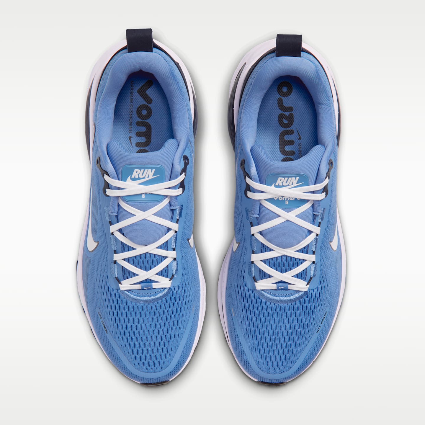 Мужские кроссовки Nike Vomero 18 (Tennessee Titans) NFL Road Running, цвет: Тёмно-синий / Белый — фото 4