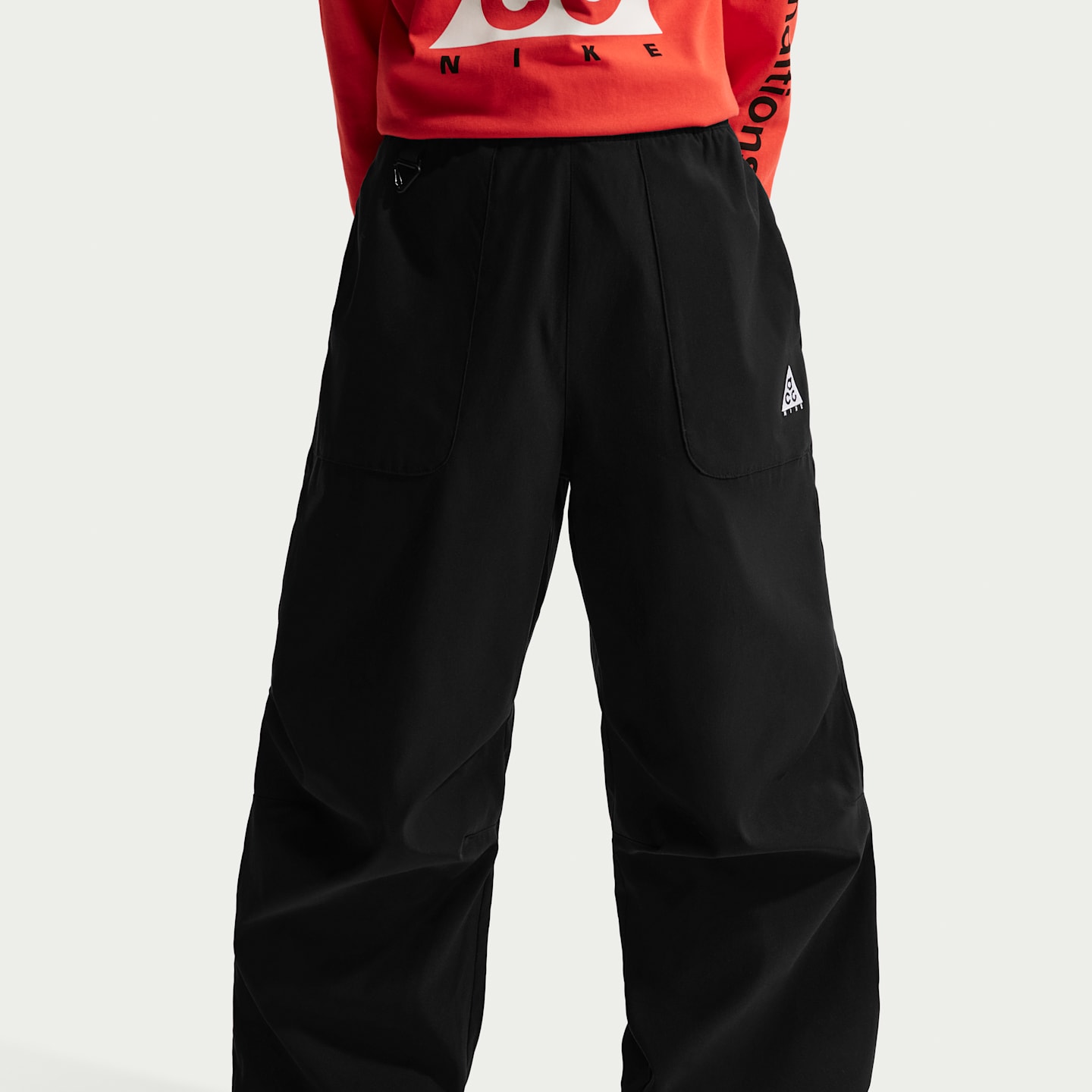 Детские джоггеры для хайкинга из тканого материала Nike ACG, цвет: Чёрный — фото 2