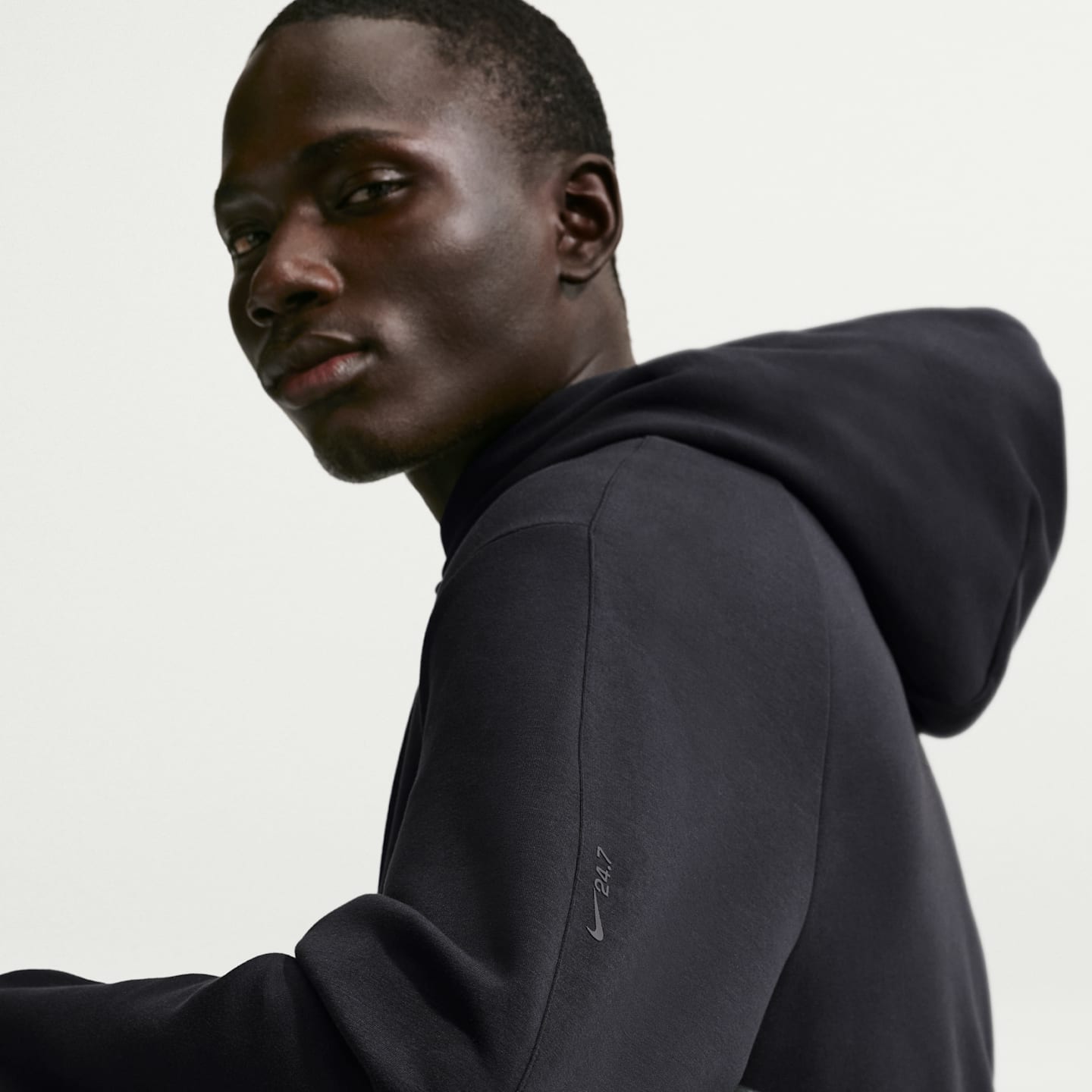 Мужское худи Nike 24.7 ImpossiblySoft Dri-FIT, цвет: Чёрный / Серый — фото 3