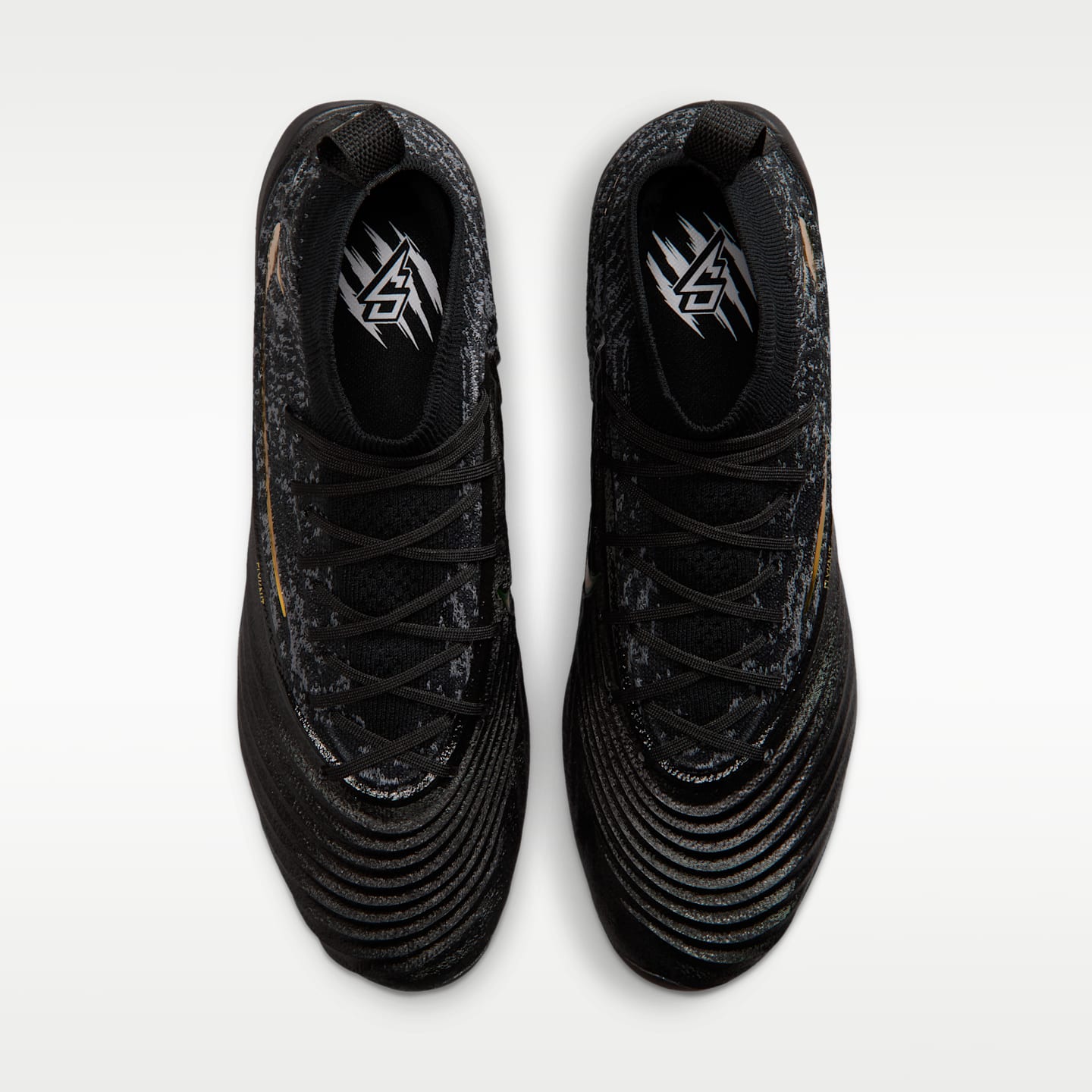Мужские бутсы Nike Alpha Menace Elite 5 "Saquon Barkley" Football Cleats, цвет: Чёрный / Металлик золотой — фото 4