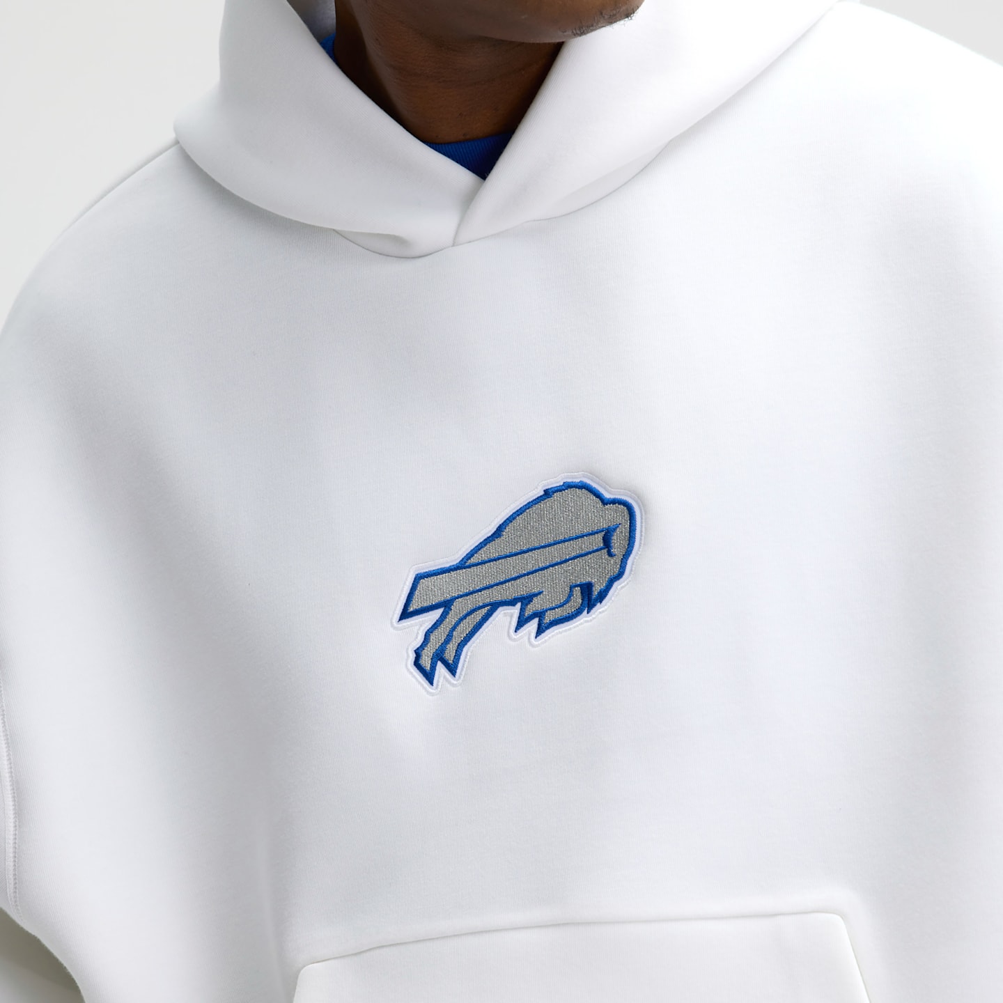 Мужское худи Nike Buffalo Bills Rivalries Collection Oversized Tech Fleece NFL, цвет: Белый — фото 4