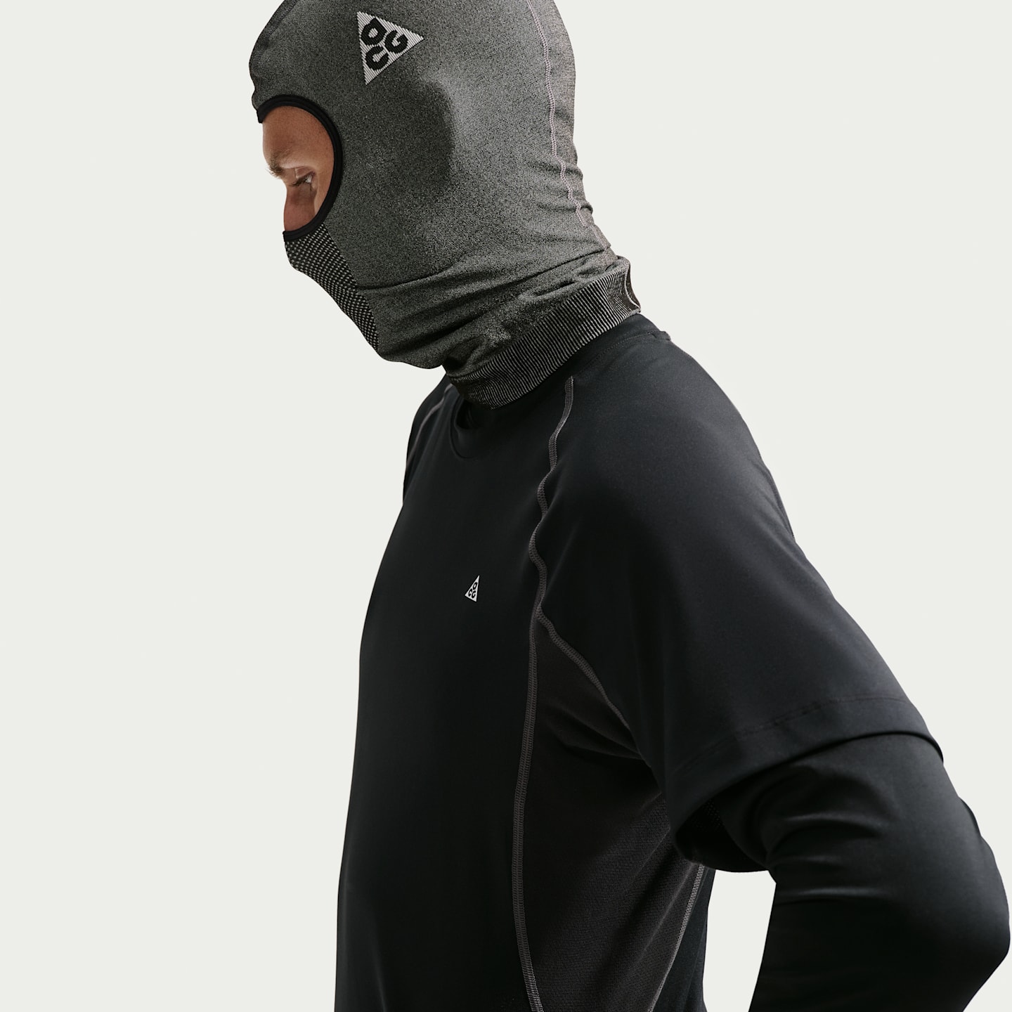 Мужская термофутболка Nike ACG Wildsee Dri-FIT с коротким рукавом, цвет: Чёрный / Антрацитовый — фото 3