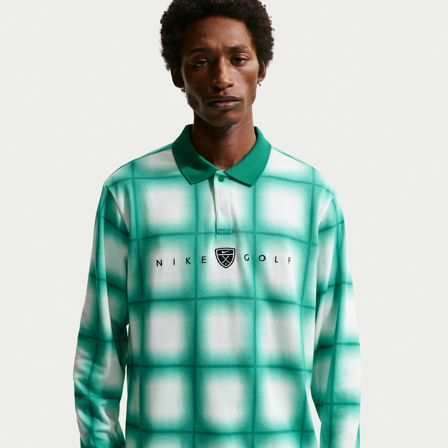 Мужское поло для гольфа Nike Fairway Fresh Dri-FIT с длинным рукавом, свободный крой, цвет: Malachite/Malachite — фото 1