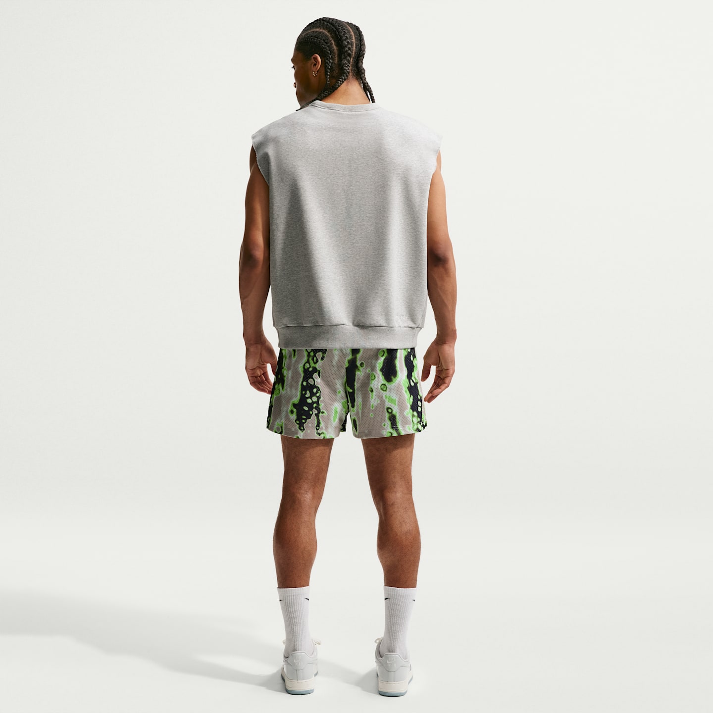Мужские шорты Nike Standard Issue 5" Practice Mesh Basketball, цвет: Кремовый / Бледная слоновая кость — фото 5