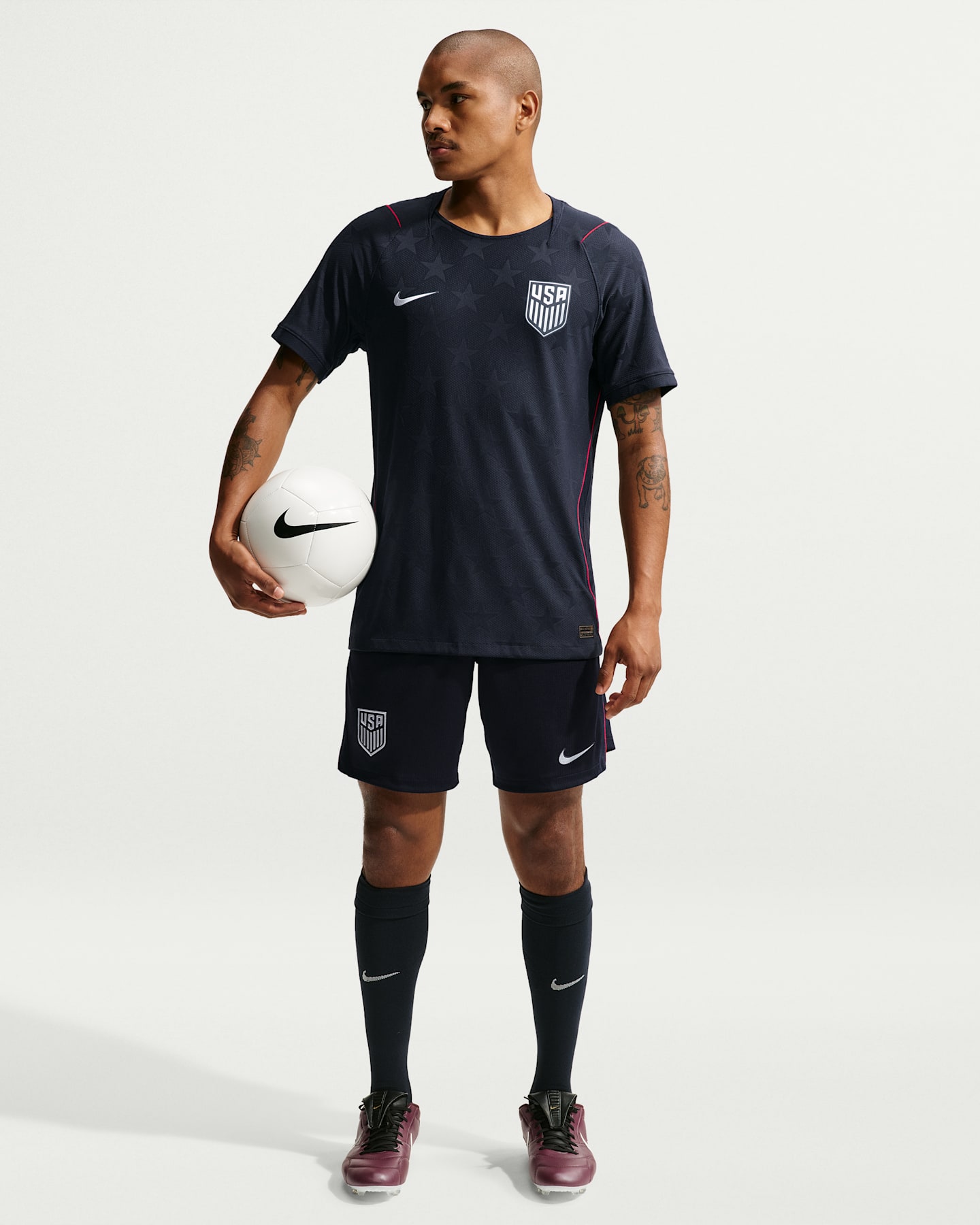Мужские футбольные шорты Nike Usmnt 2026 Stadium Away Dri-FIT Replica, цвет: Обсидиановый / Красный — фото 6
