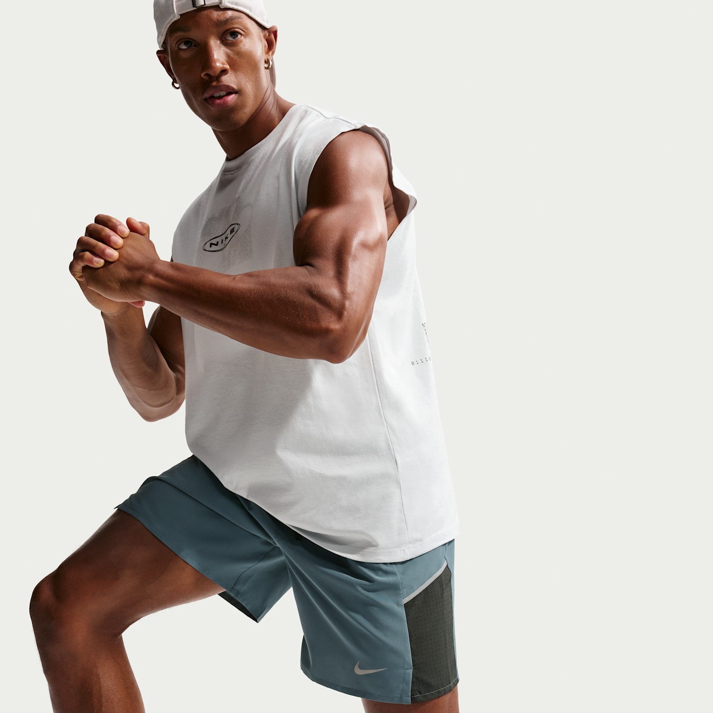 Мужские беговые шорты Nike Miler Dri-FIT 7" со встроенными брифами, цвет: Минеральный сланцевый / Чёрный еловый — фото 4