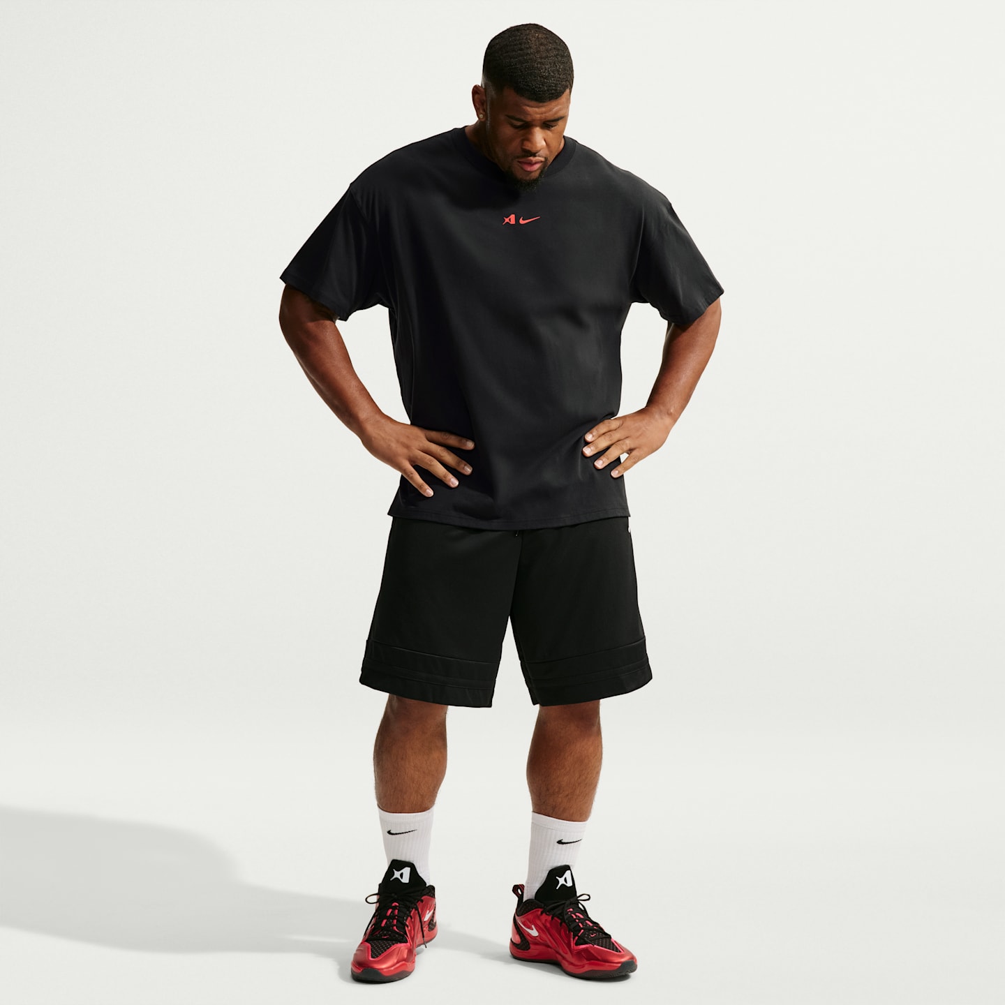 Женская баскетбольная футболка Nike A'ja Wilson Dri-FIT, цвет: Чёрный / Красный — фото 9