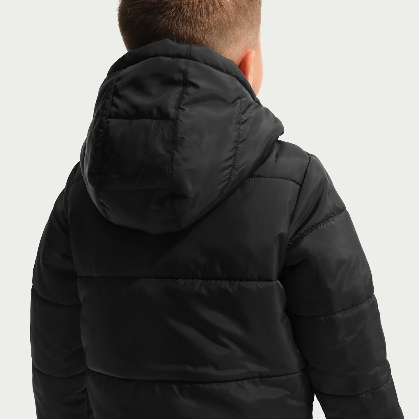 Куртка-пуховик для малышей Nike Essentials Heavyweight, цвет: Чёрный — фото 2