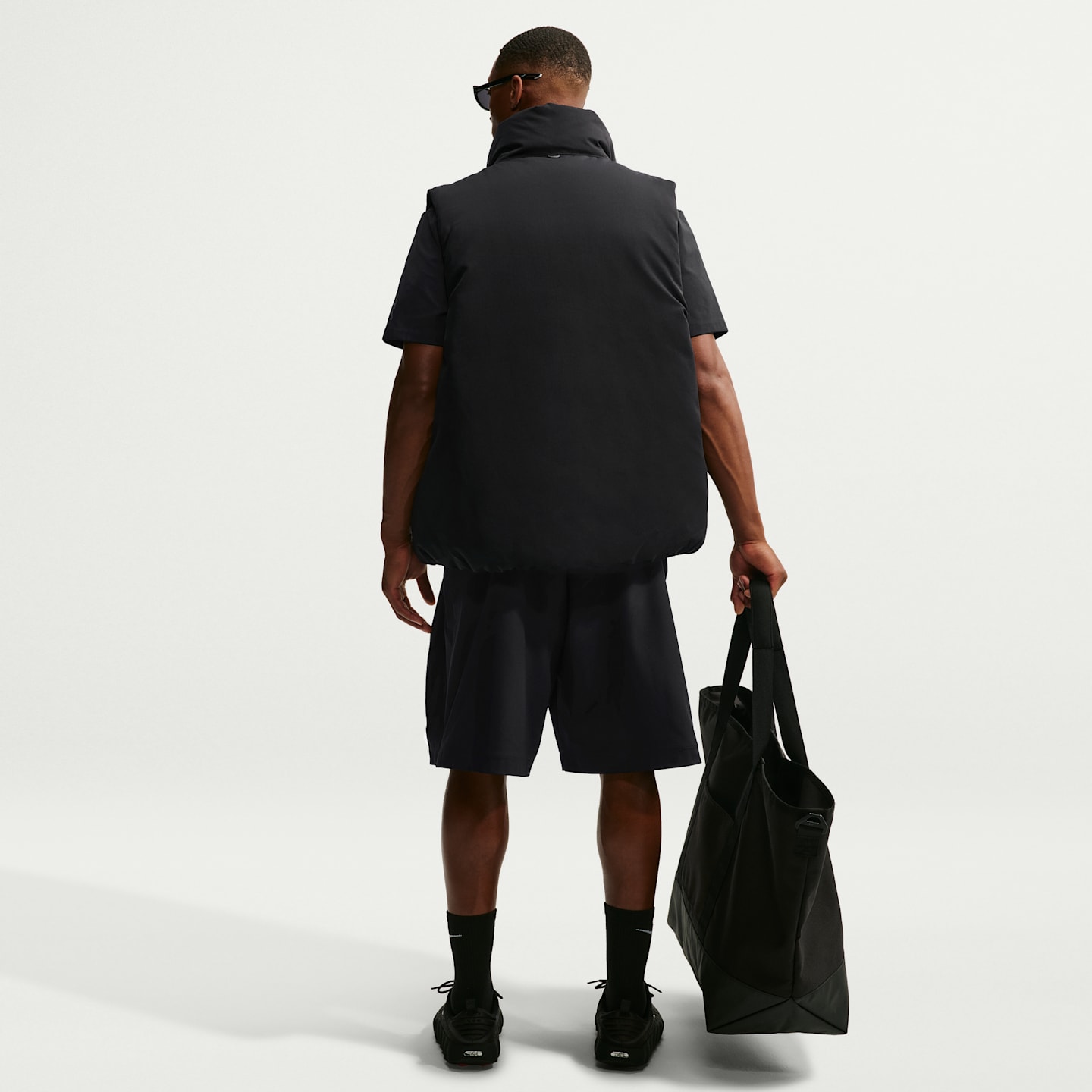 Мужской жилет Nike 24.7 OuterCalm Therma-FIT Down-Fill, цвет: Чёрный / Серый — фото 5