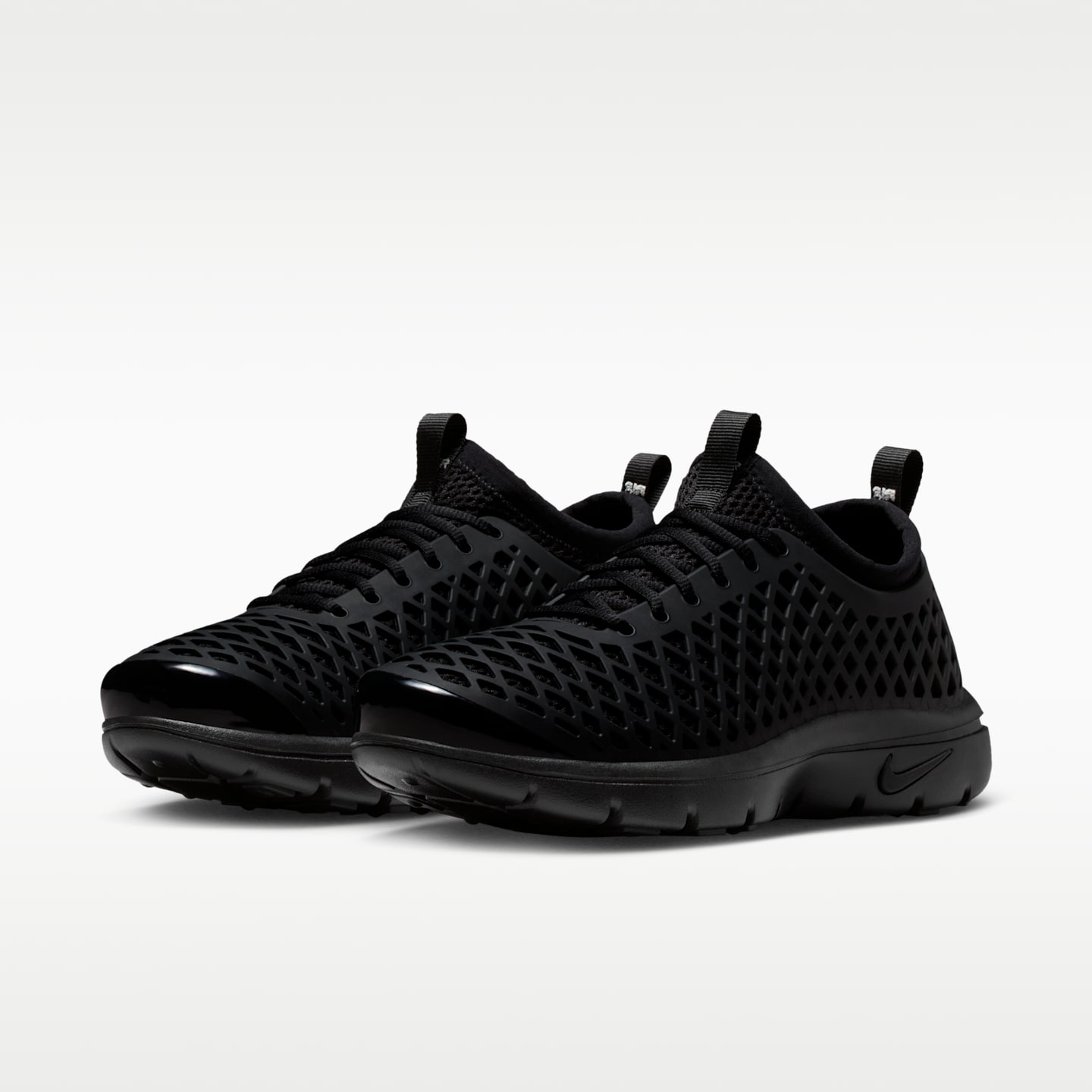 Женские кроссовки Nike Rejuven8 Run SP, цвет: Чёрный / Молочный — фото 5