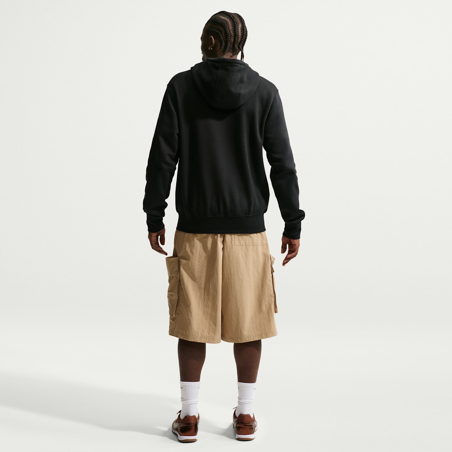 Мужское флисовое худи на молнии Nike Sportswear Club, цвет: Чёрный / Молочный — фото 5