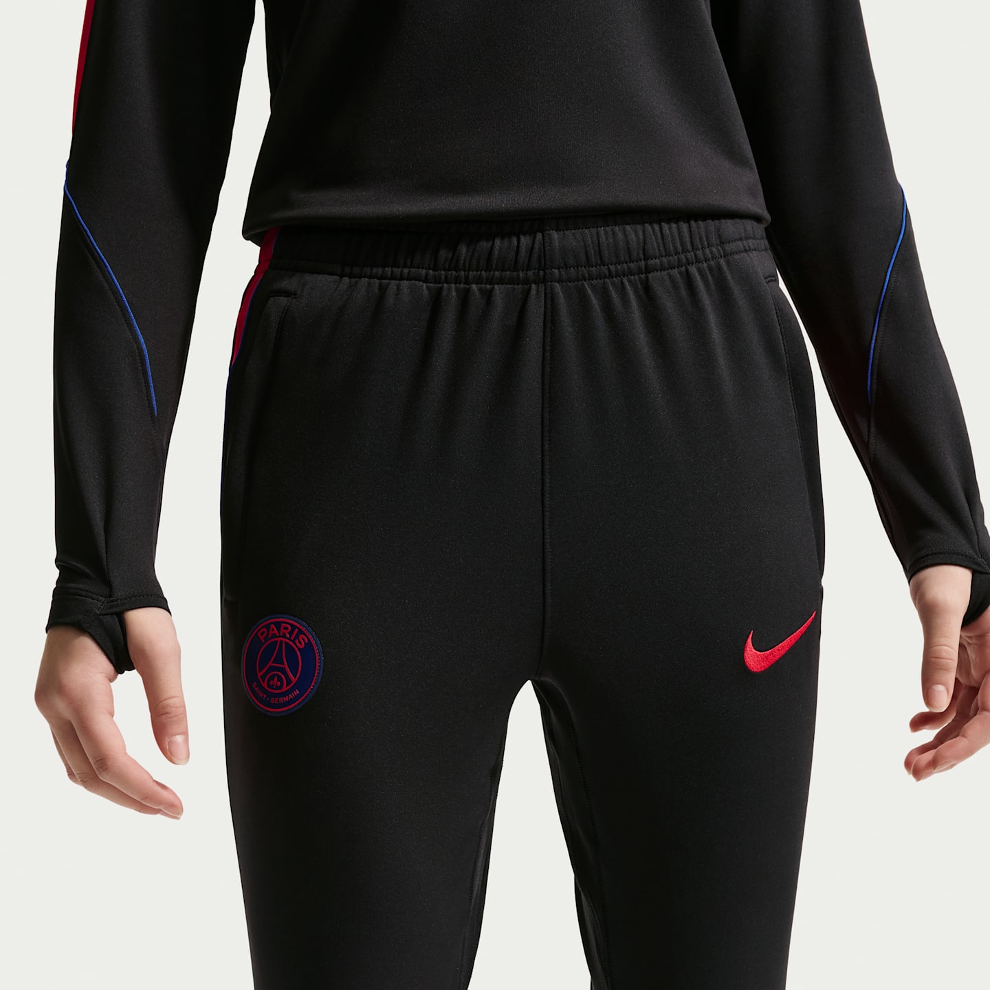 Детские футбольные трикотажные брюки Nike Paris Saint-Germain Strike Dri-FIT, цвет: Чёрный / Красный — фото 3