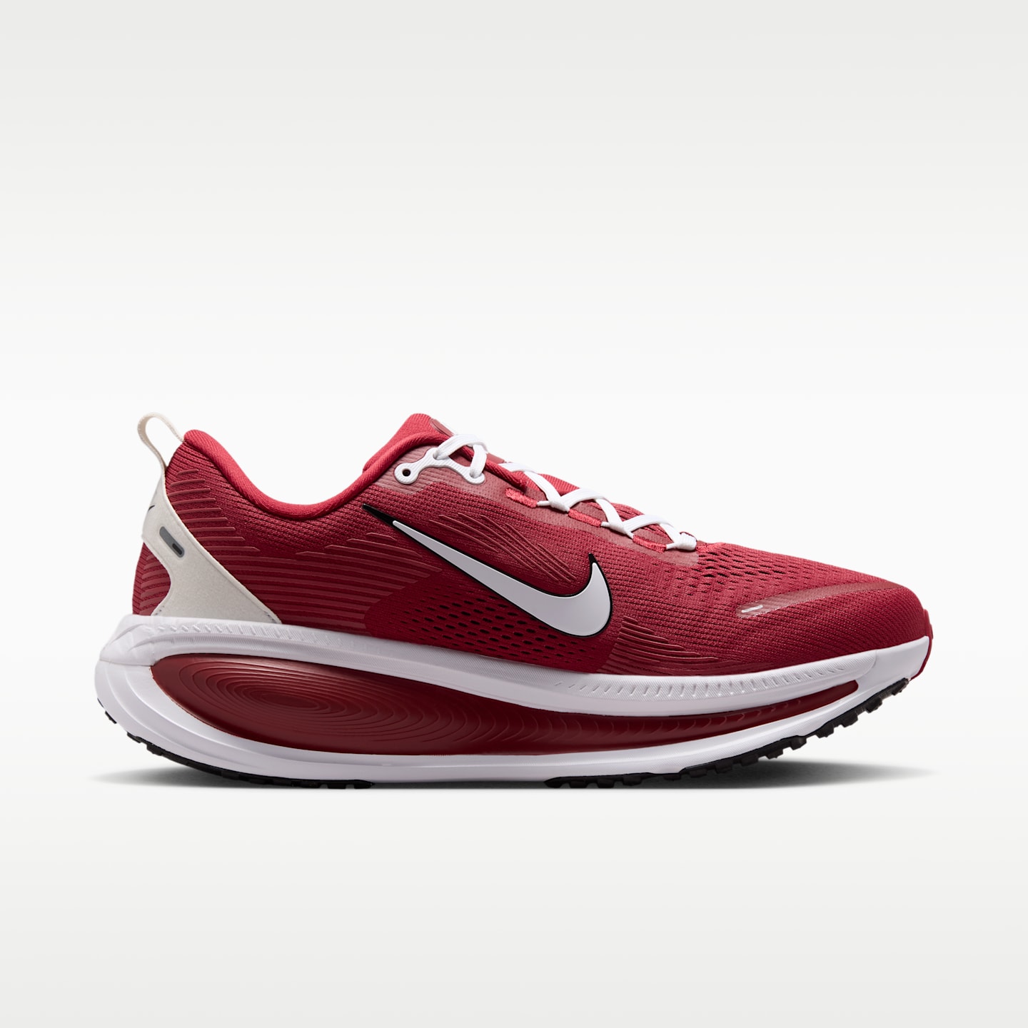 Мужские кроссовки Nike College Vomero 18 (Oklahoma) Road Running, цвет: Малиновый / Чёрный — фото 3