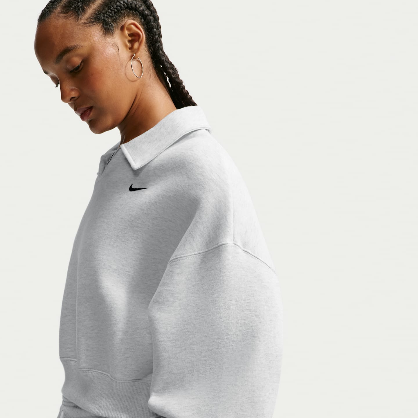 Женское поло Nike Studio Fleece Medium Weight Oversized Cropped Polo, цвет: Берёзовый меланжевый / Чёрный — фото 3