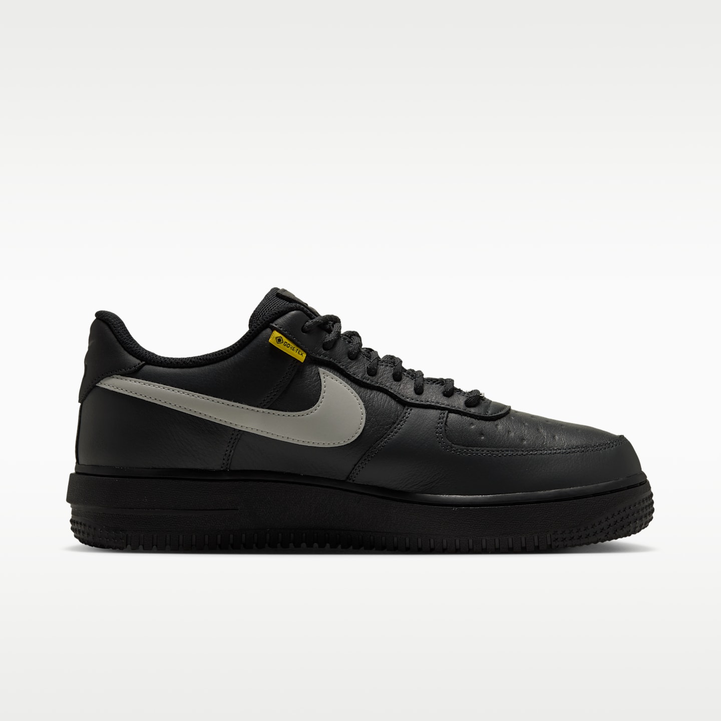 Мужские кроссовки Nike Air Force 1 GORE-TEX Vibram, цвет: Чёрный сосновый / Чёрный — фото 3