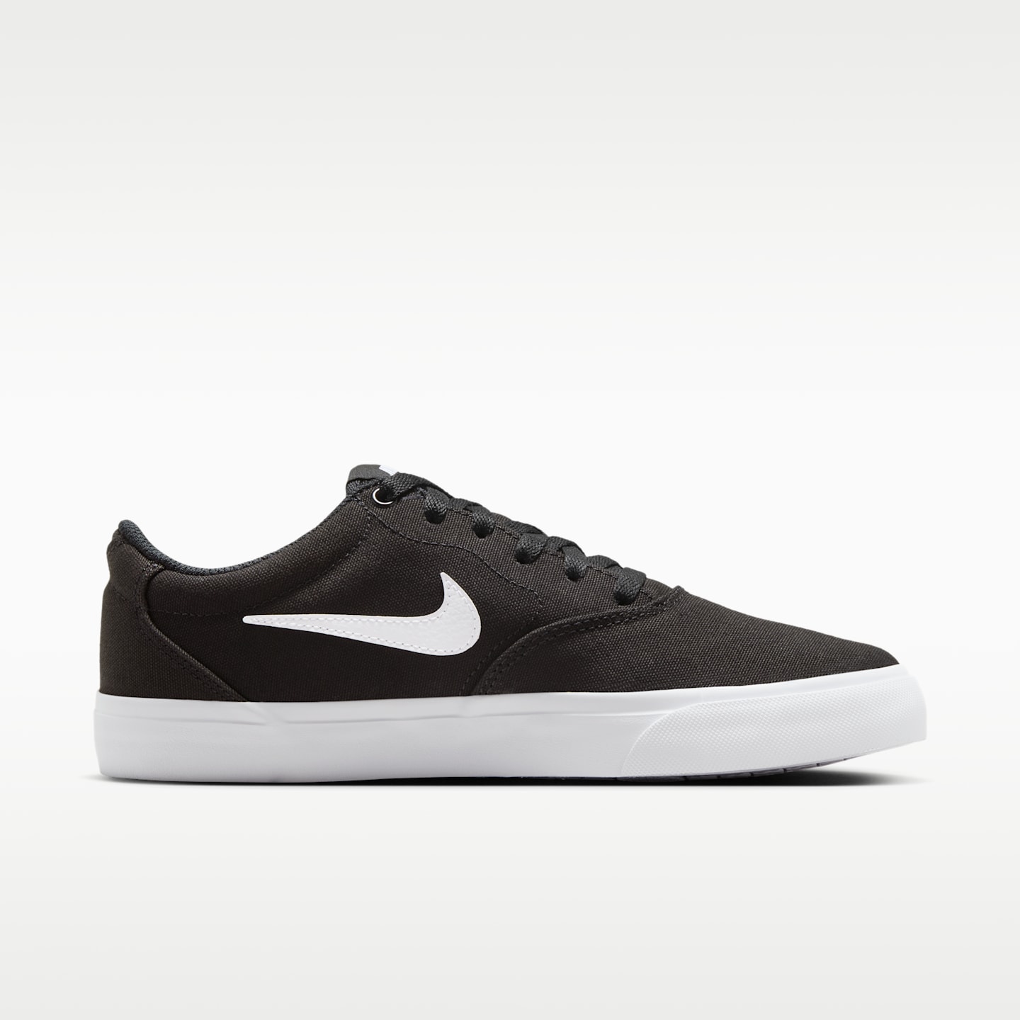 Женские кроссовки Nike Charge Canvas, цвет: Чёрный / Белый — фото 3