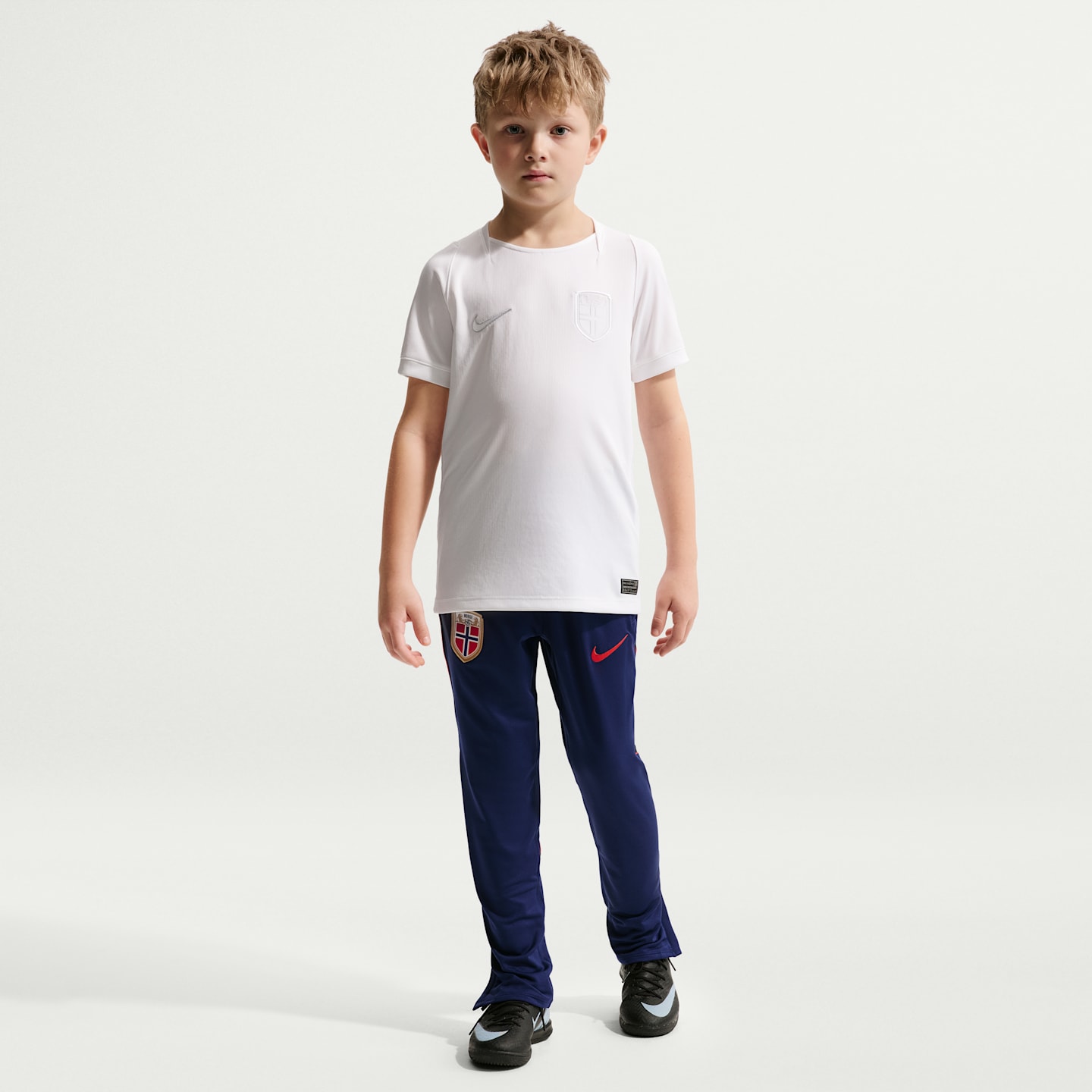 Детский топ Nike Norway 2026 Stadium Third Dri-FIT Soccer Replica Jersey, цвет: Белый / Чистый платиновый — фото 7