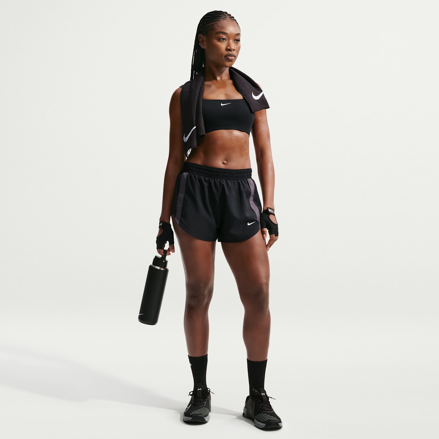 Спортивное бра One, лёгкая поддержка — Nike, цвет: Чёрный / Серый — фото 4