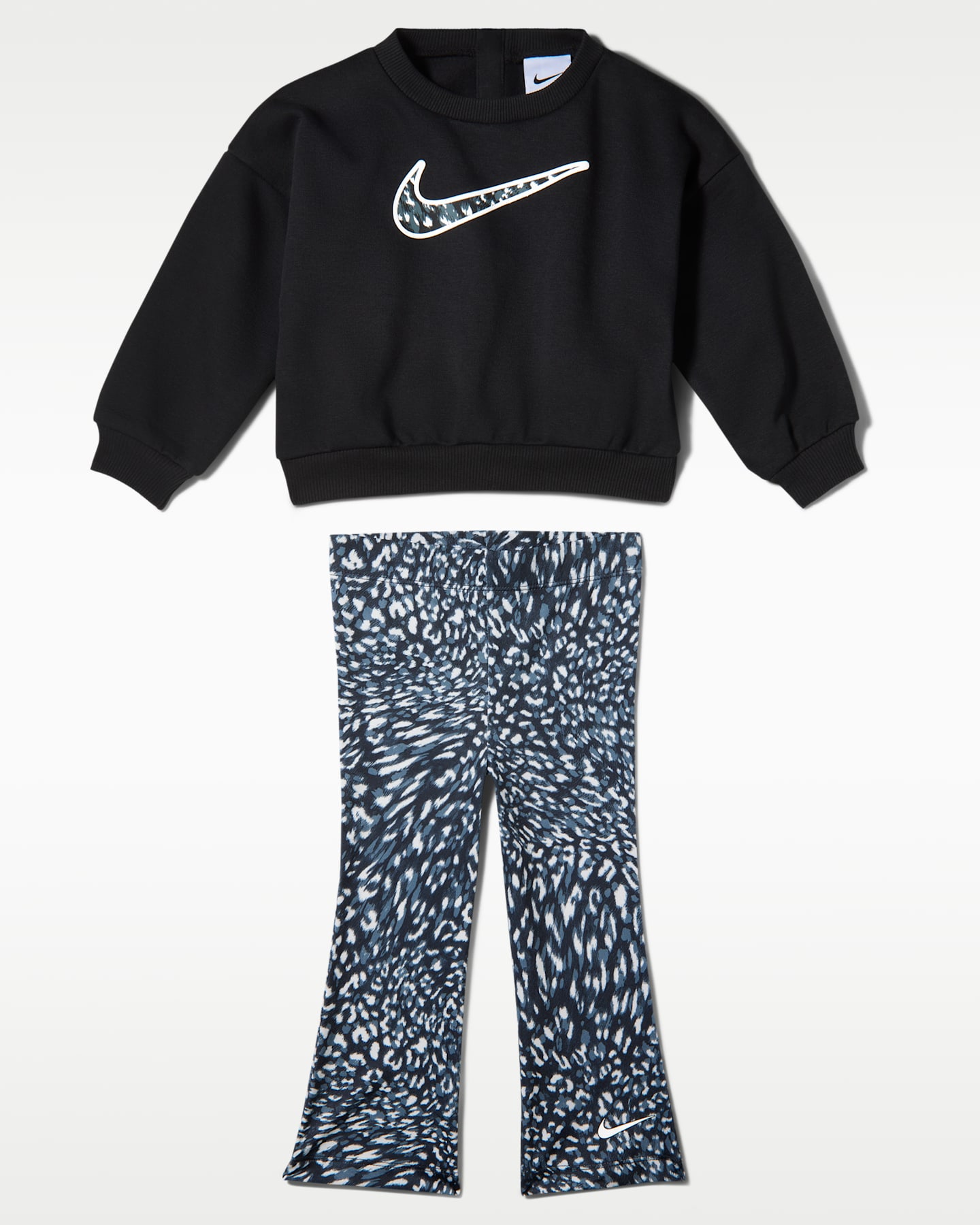 Комплект Nike Crew and Printed Leggings Set для малышей, цвет: Чёрный — фото 3