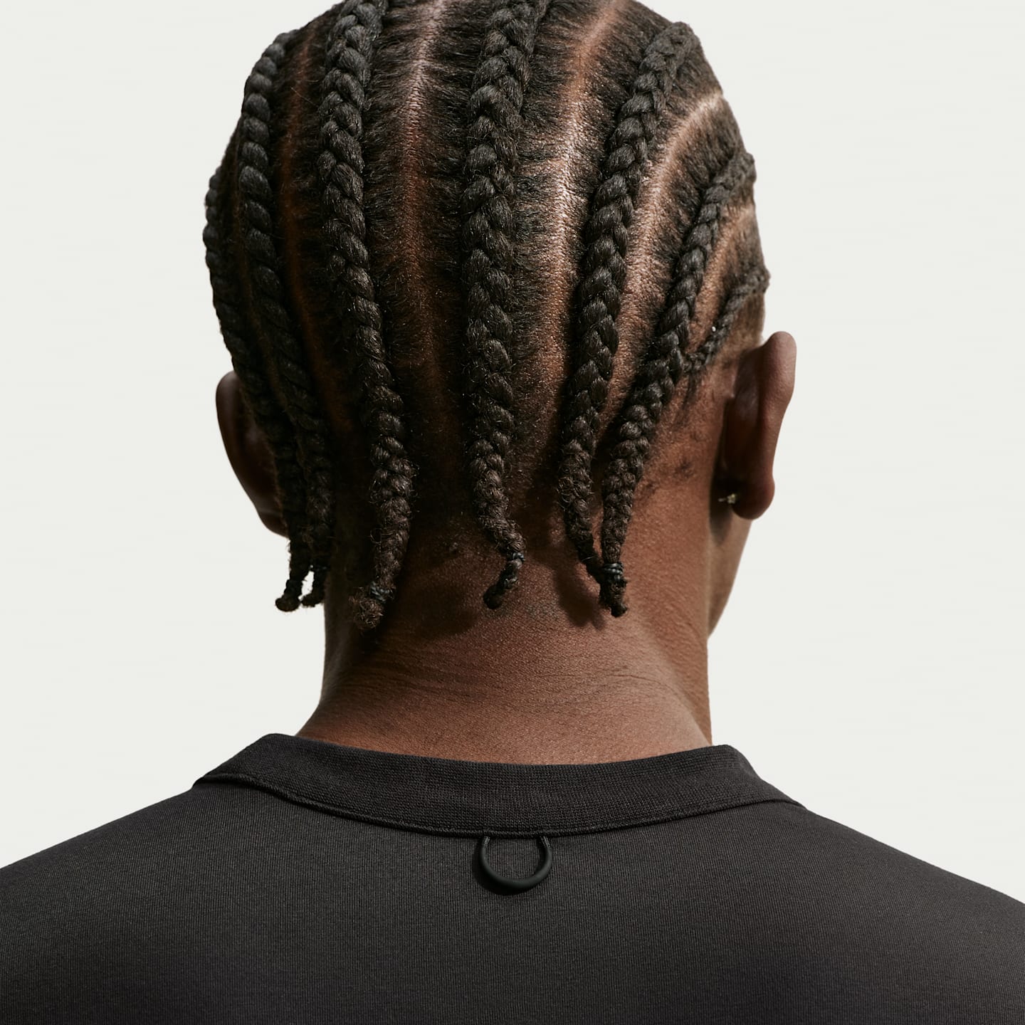 Мужской лонгслив Nike 24.7 ImpossiblySoft Light Dri-FIT, цвет: Чёрный / Серый — фото 2