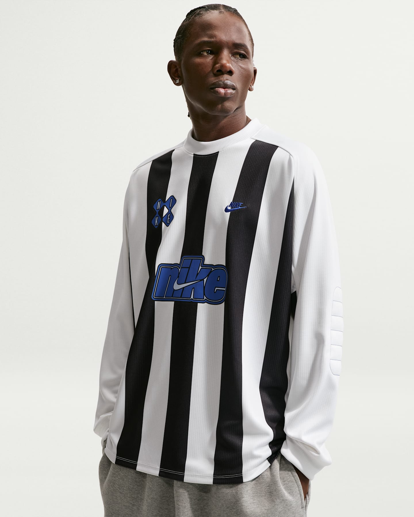 Мужской топ Nike Sportswear Club Goalie Top, цвет: Чёрный / Белый — фото 6
