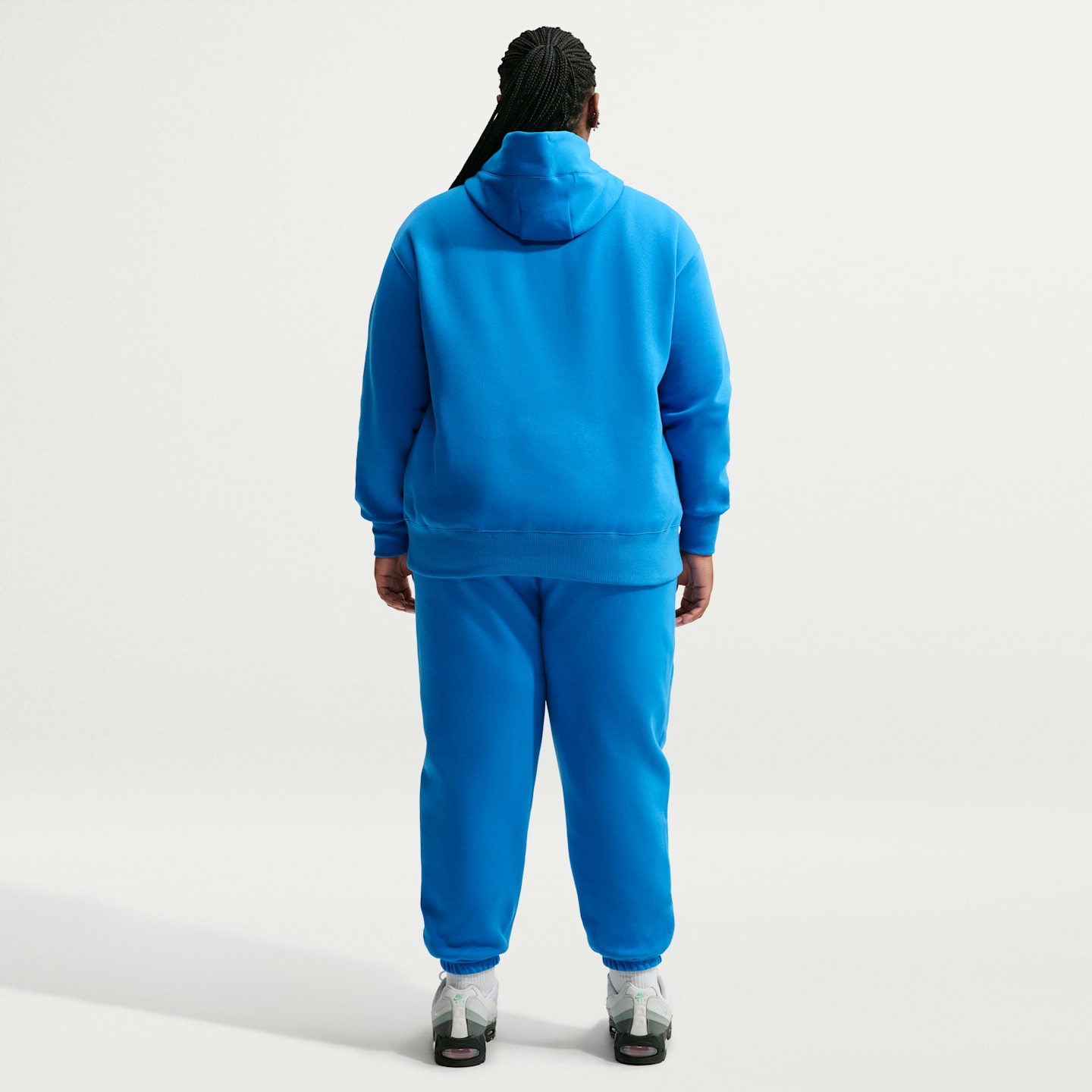 Женское худи Nike Sportswear Phoenix Fleece Oversized Pullover (Plus Size), цвет: Светлый синий / Молочный — фото 5