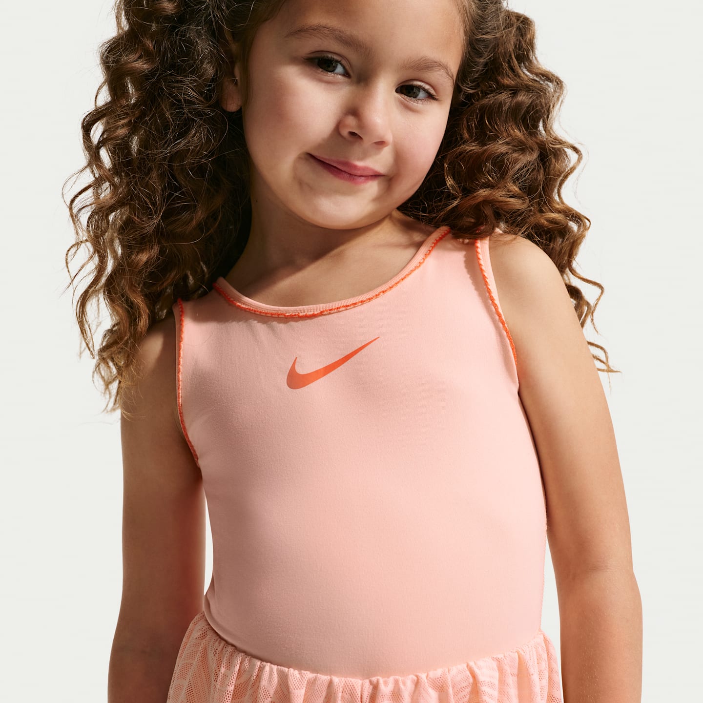 Комбинезон для малышей Nike Dri-FIT Easy Breezy Runsie, цвет: Оранжевый — фото 2