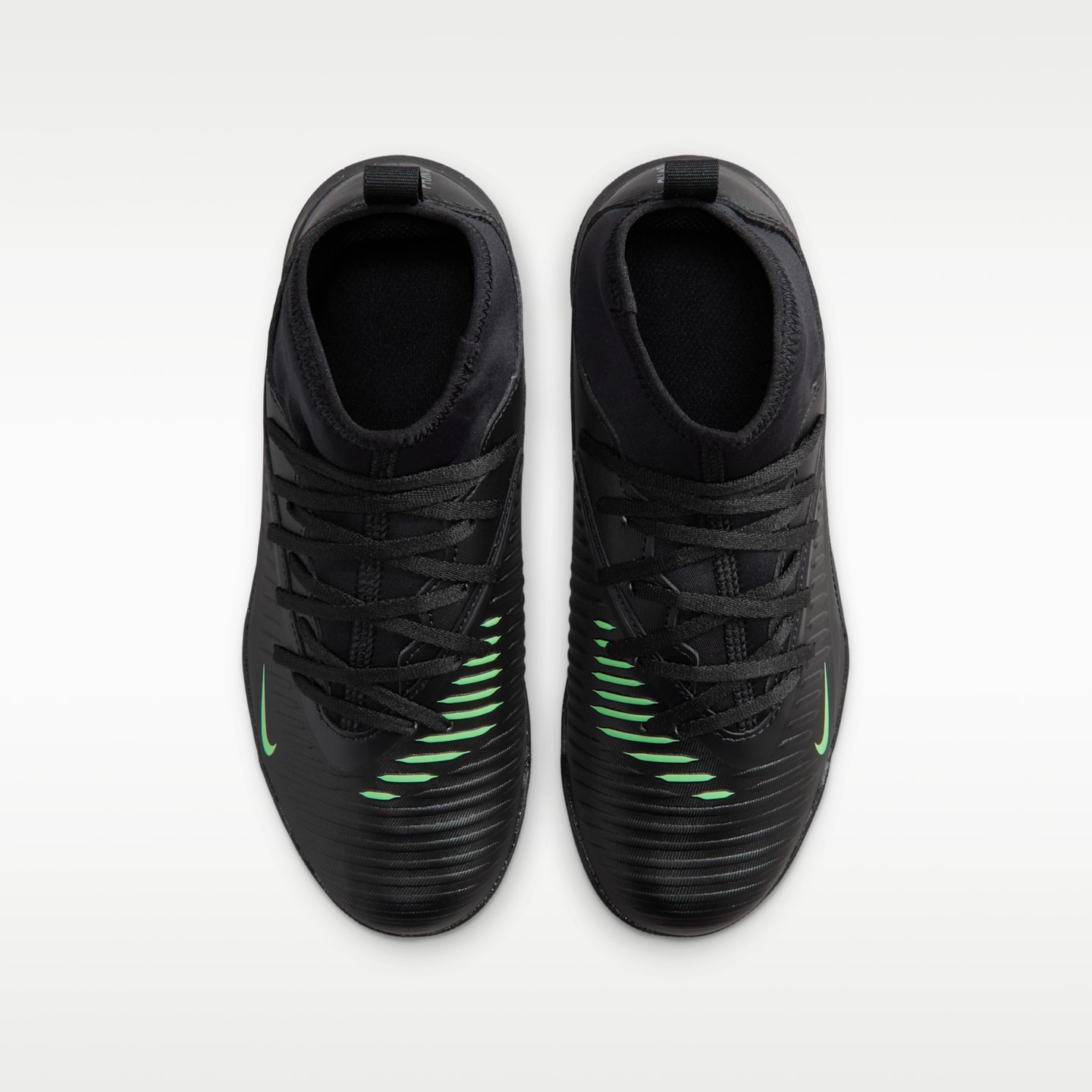 Детские кроссовки Nike Jr. Phantom 6 High Club Turf Soccer, цвет: Чёрный / Зелёный — фото 4