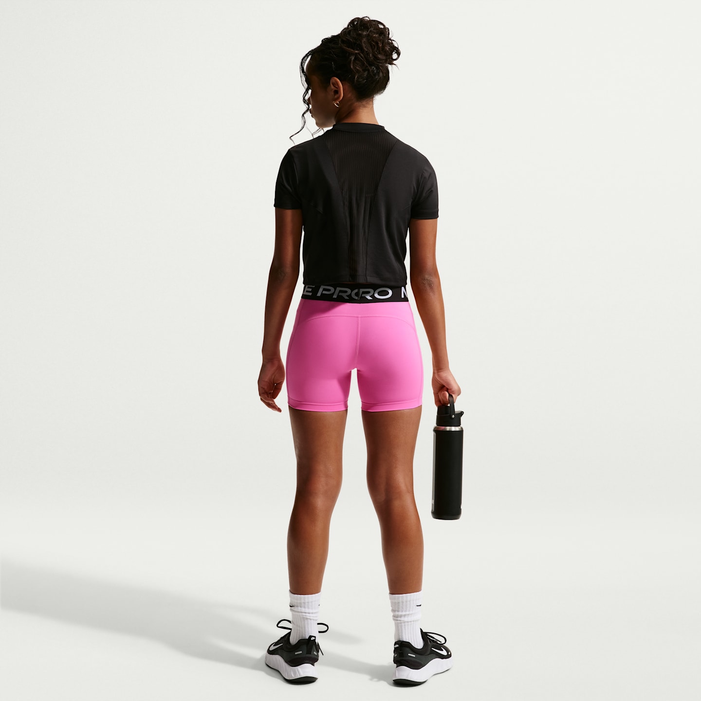 Шорты Nike Pro Dri-FIT 3" Shorts для девочек, цвет: Розовый / Белый — фото 5