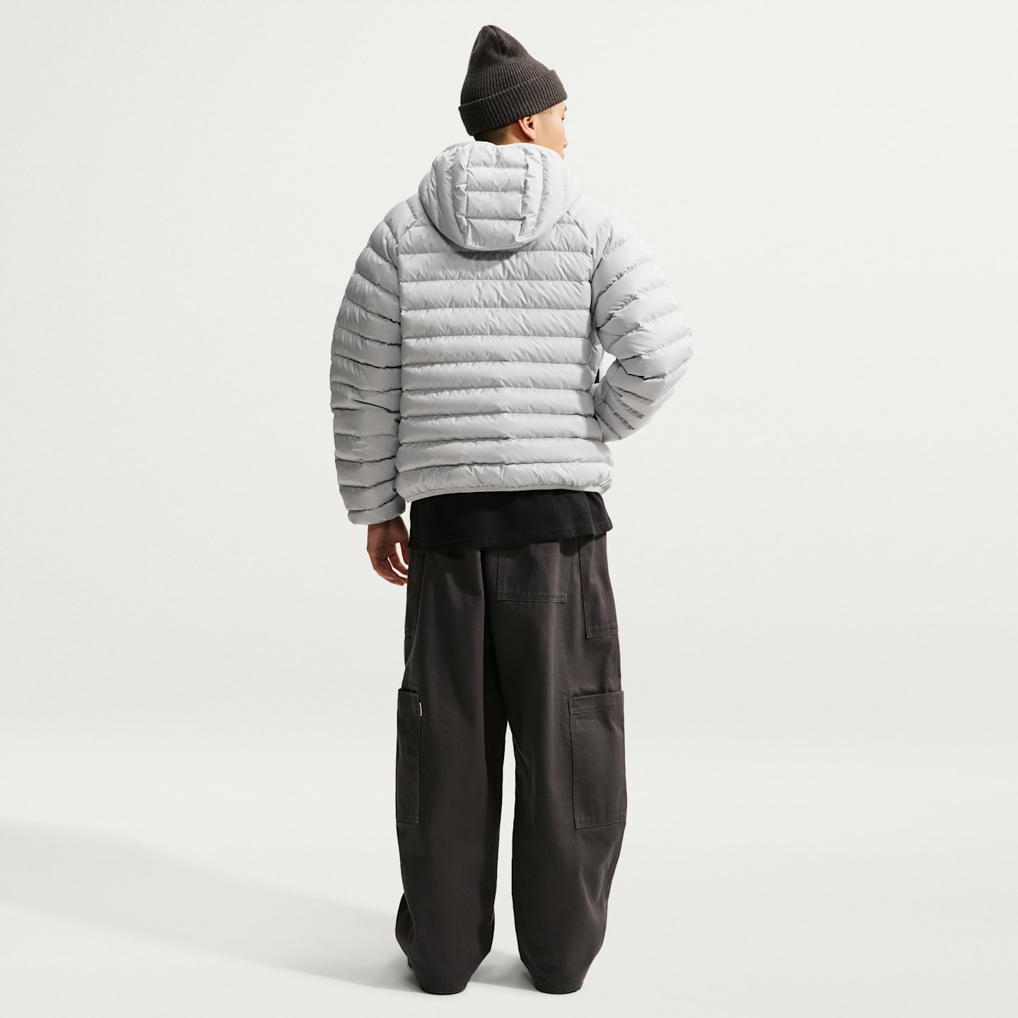 Мужская куртка Nike Windrunner Lightweight Down Microchannel, цвет: Серый туманный / Белый — фото 5